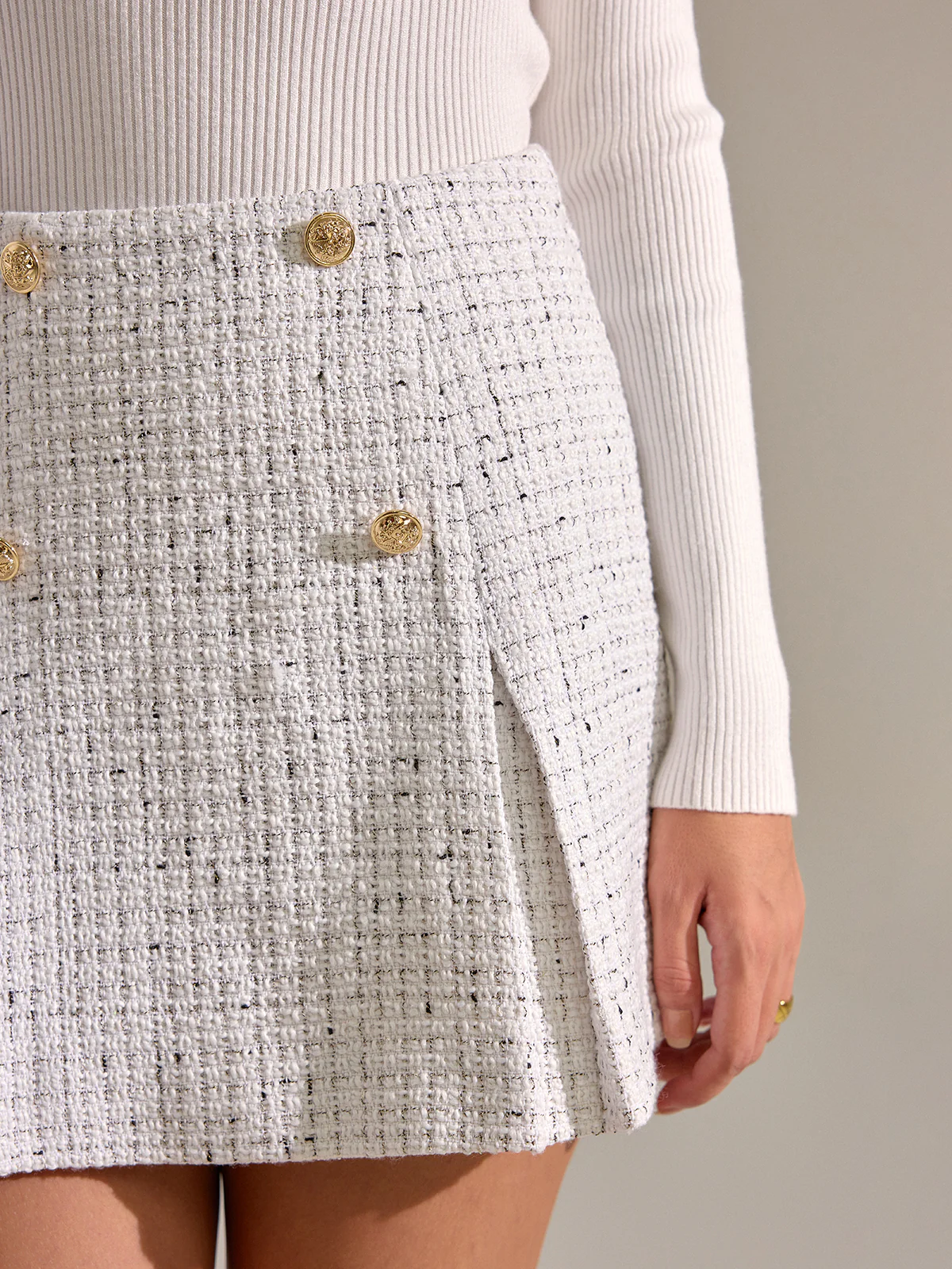 Metal Button Pleated Tweed Mini Skirt - Image 12