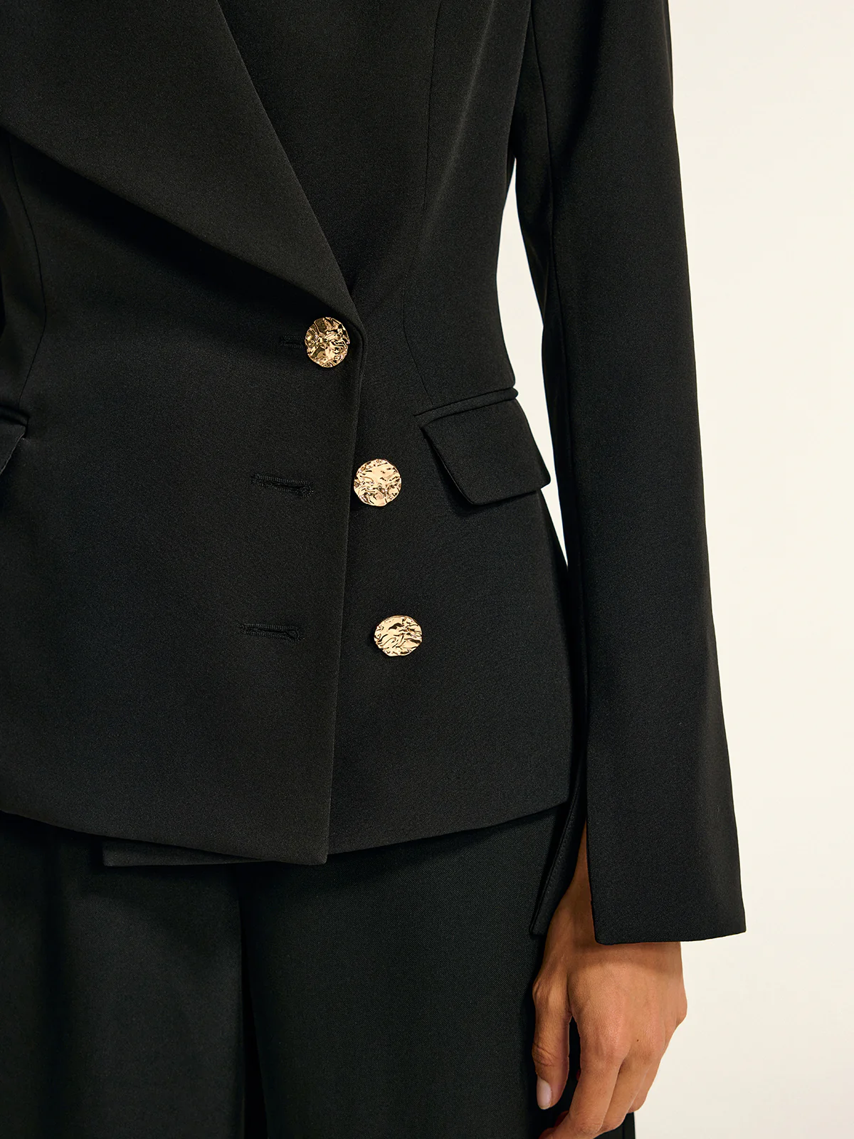 Metal Button Shawl Collar Blazer - Image 4