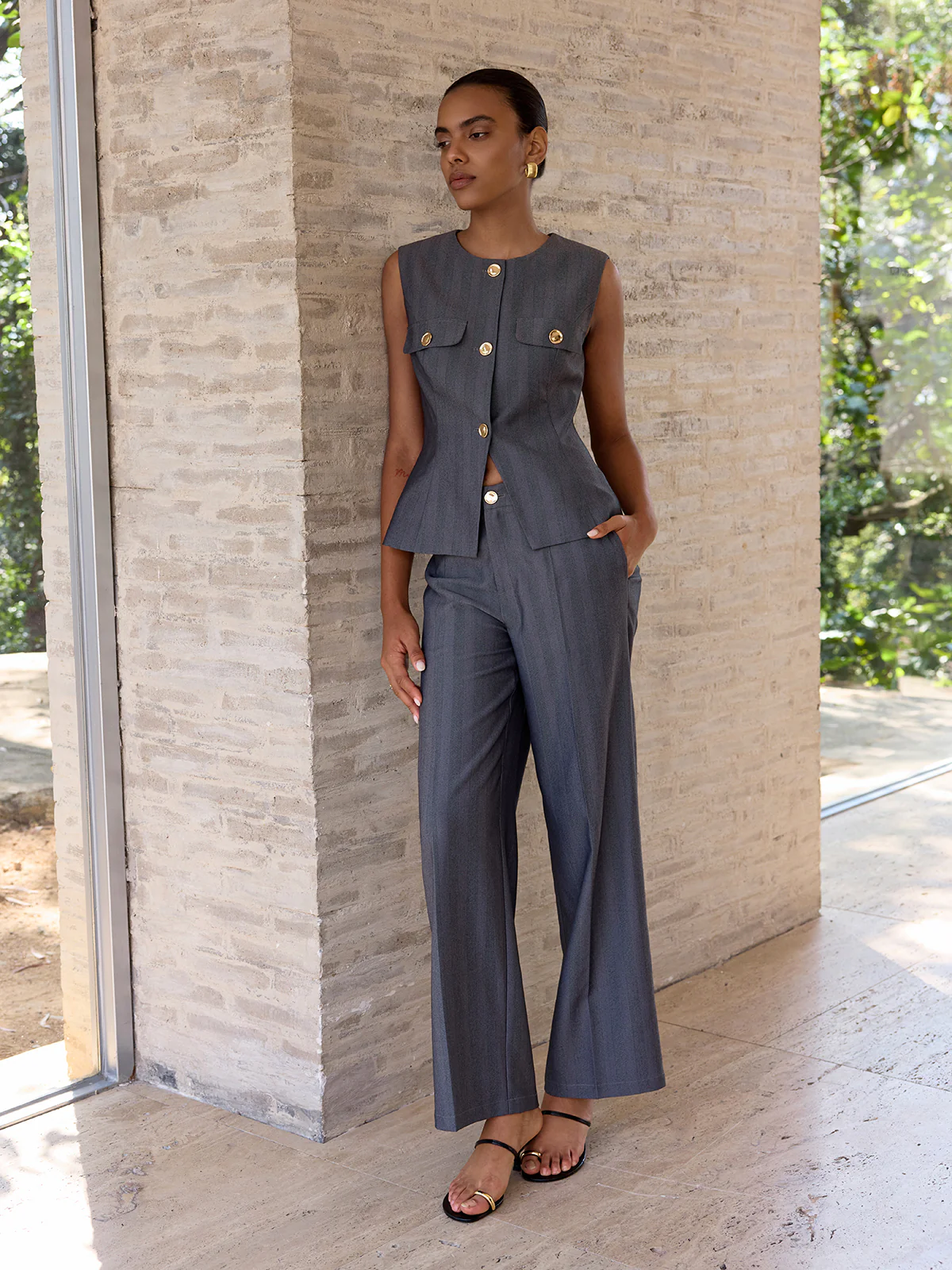 Metal Button Sleeveless Blazer Vest - Image 3