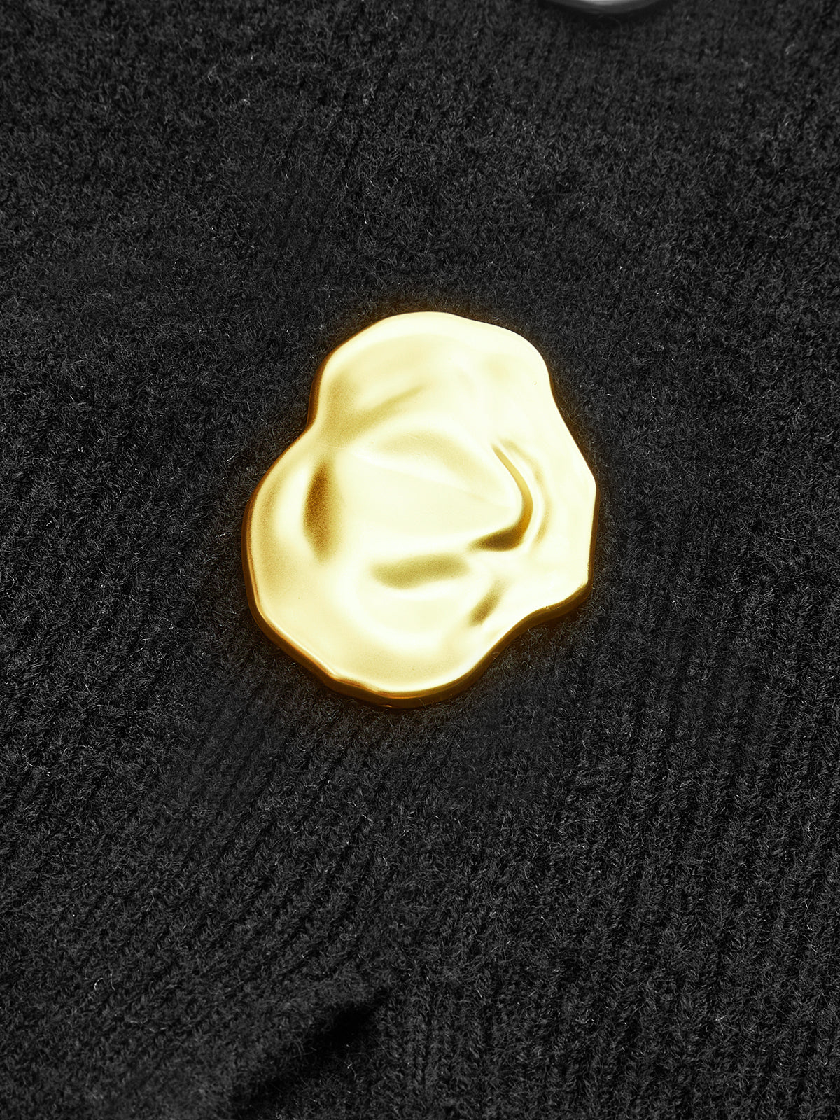 Metal Button V-Neck Sweater - Image 4