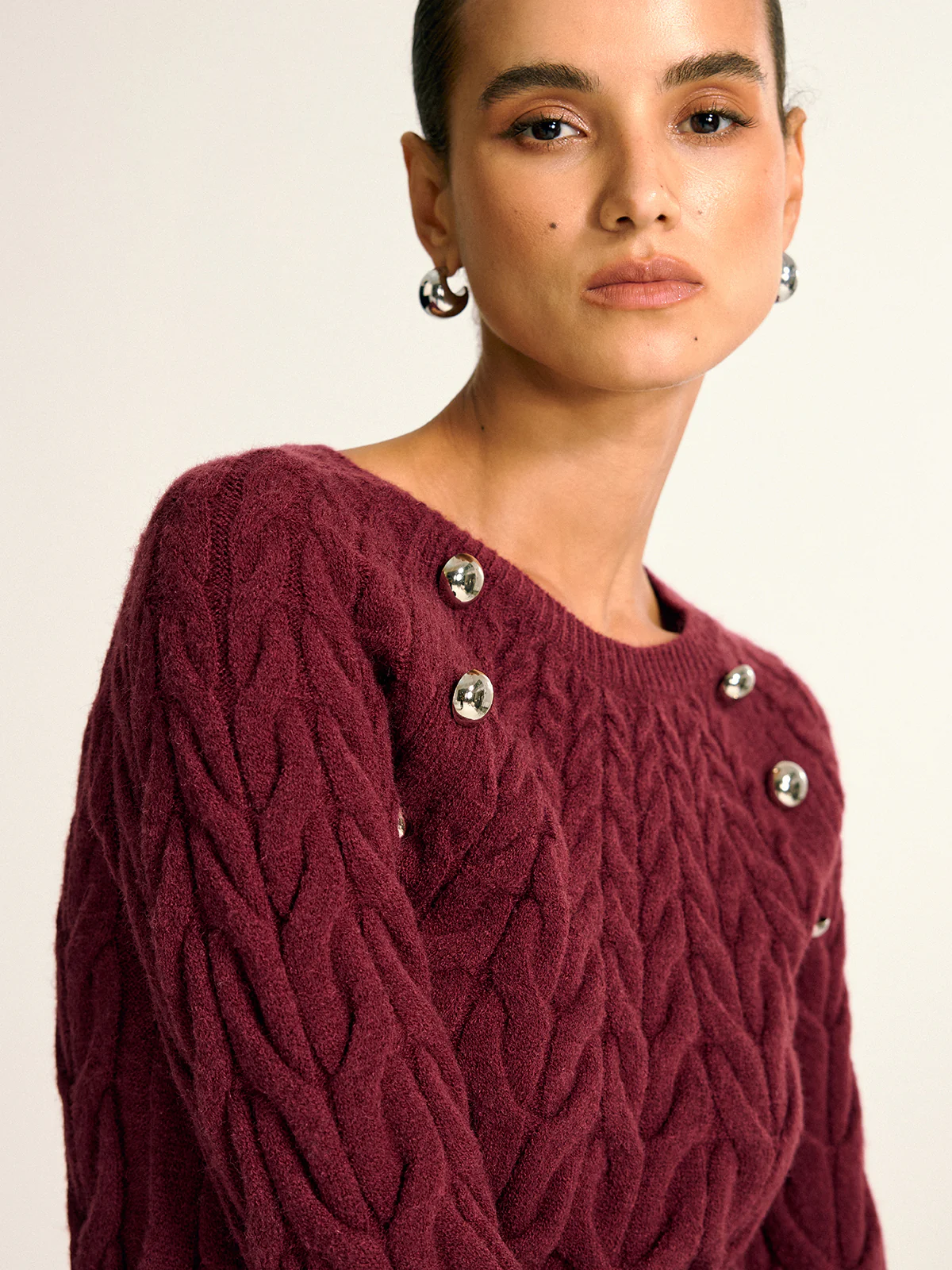 Metal Detail Cable Knit Round Neck Sweater - Image 5
