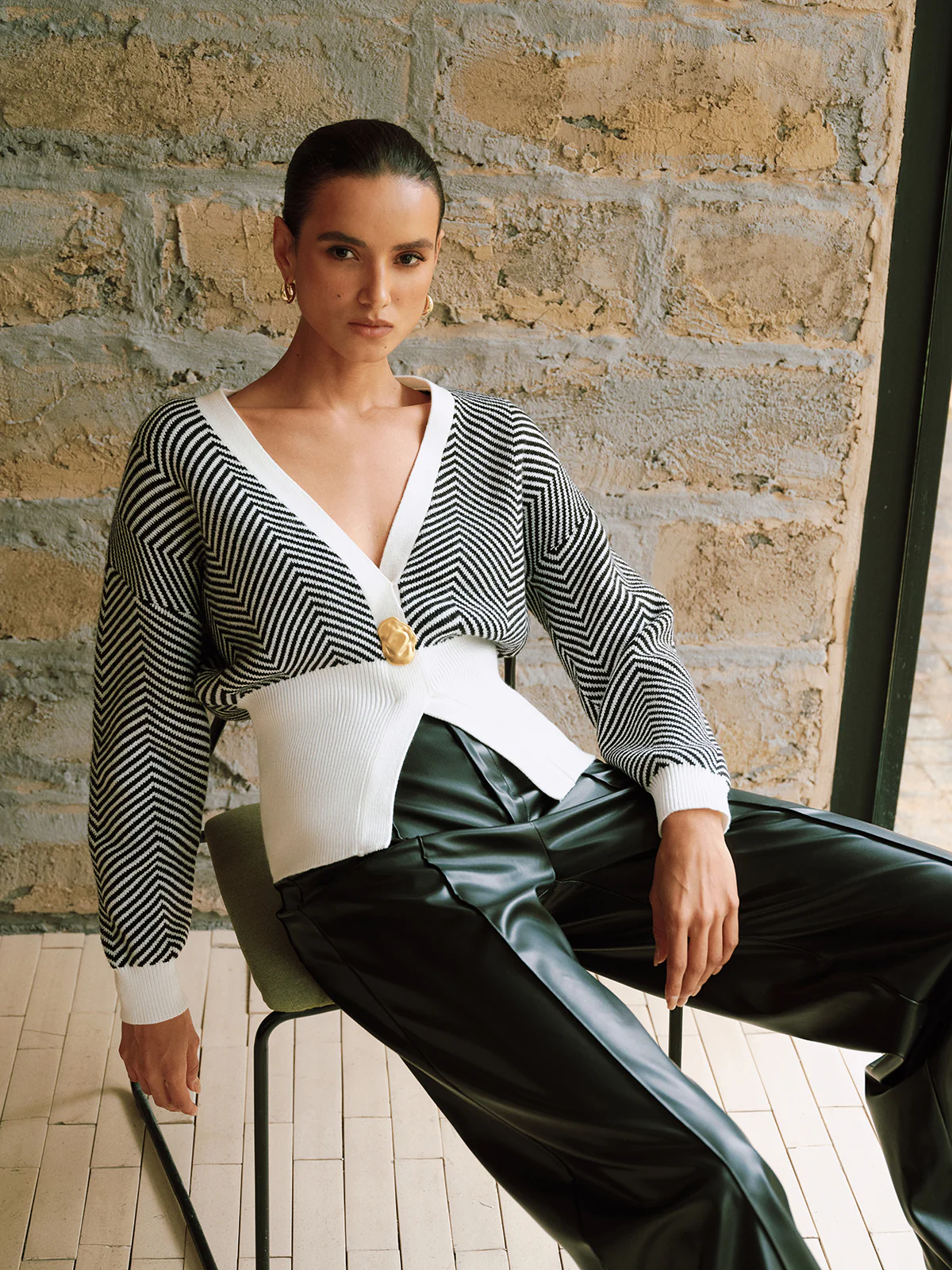 Metal Detail Chevron Knit Cardigan - Image 3