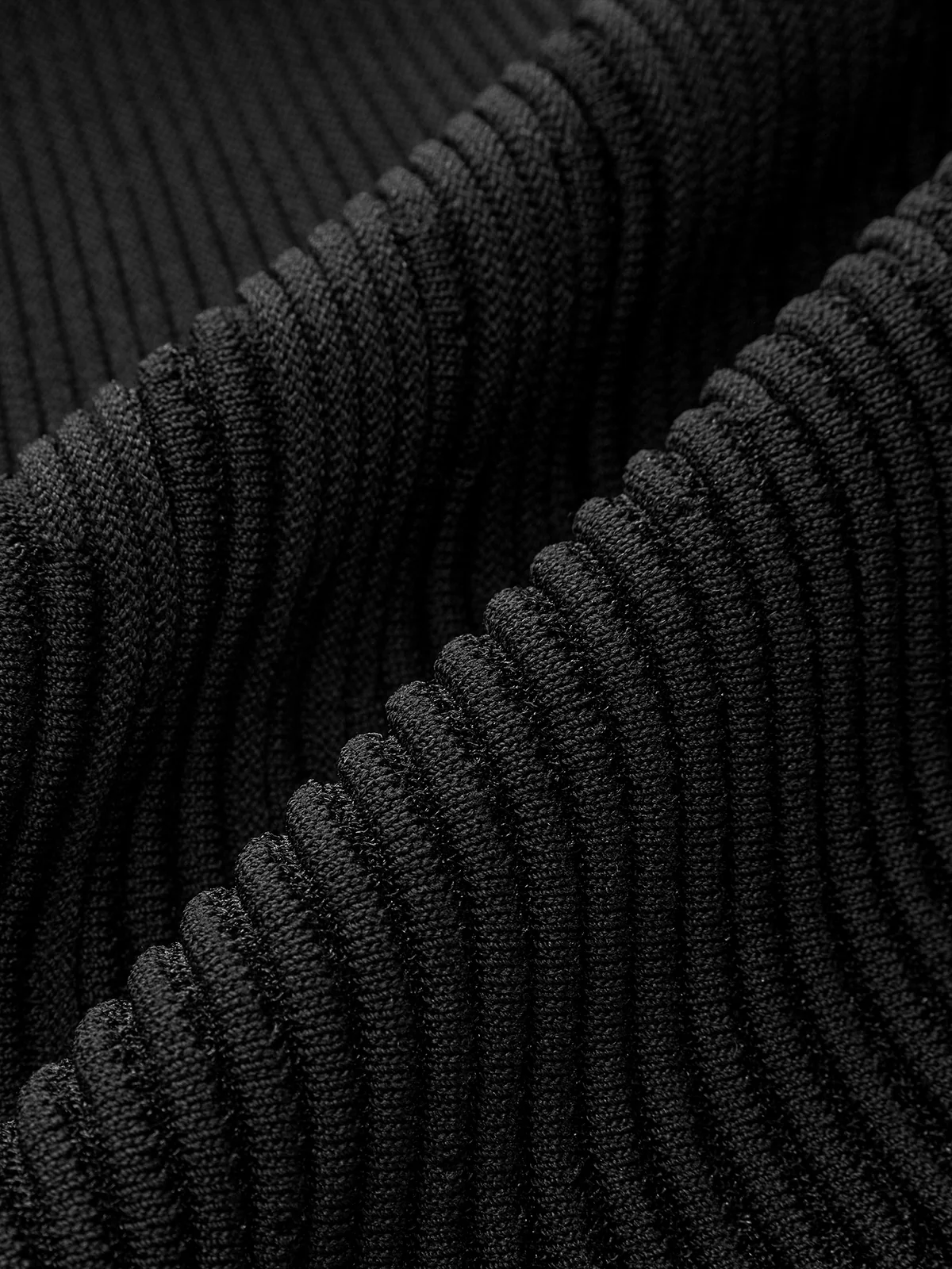 Metal Detail Cut-Out Ribbed Knit Maxi Dress - Image 4