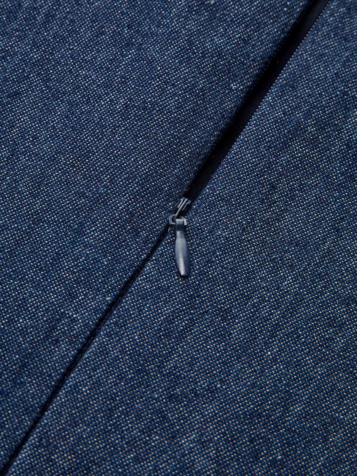 Metal Detail Denim Pleated Sleeveless Dress - Image 4