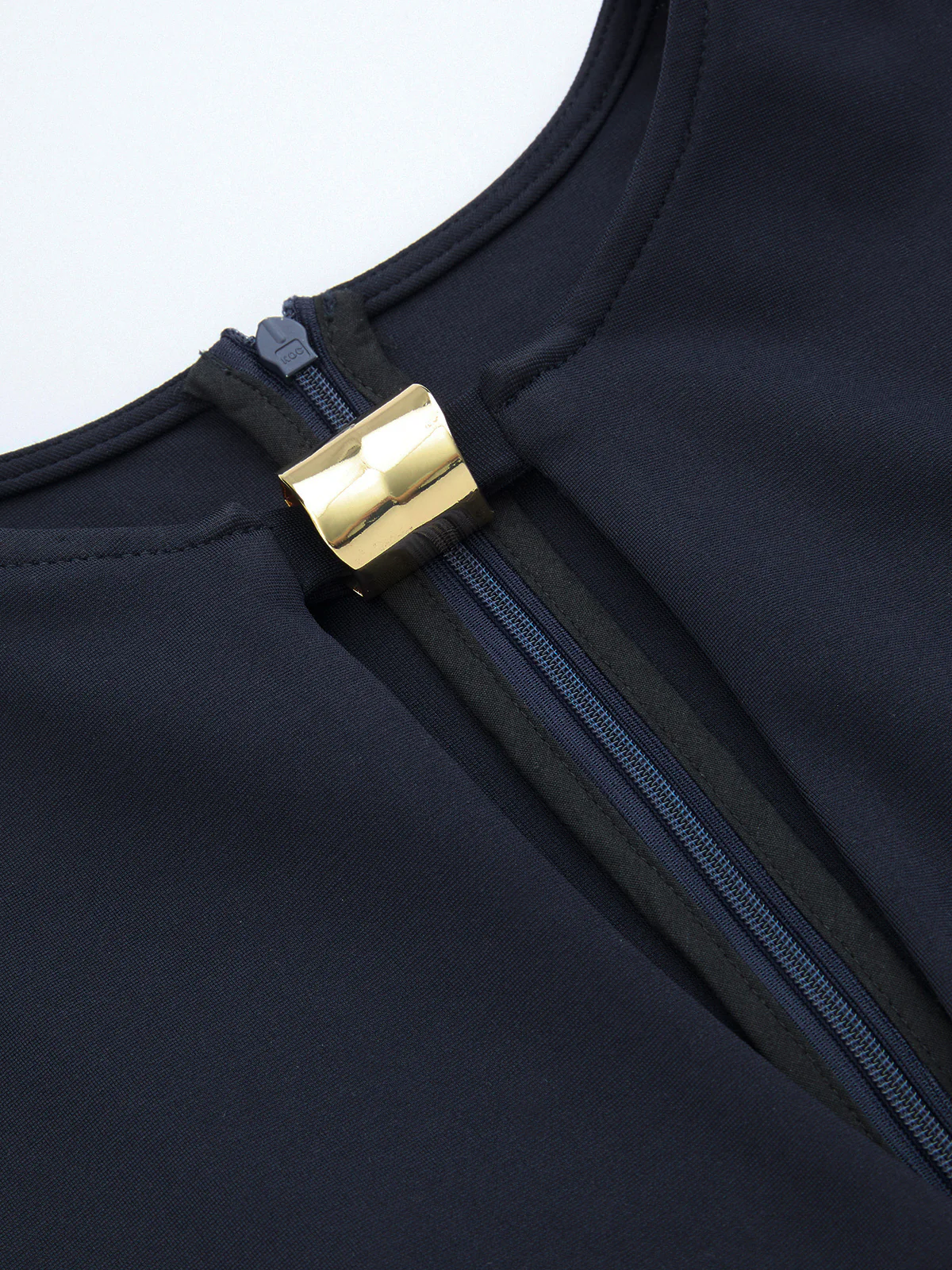Metal Detail Keyhole Neck Midi Dress - Image 4