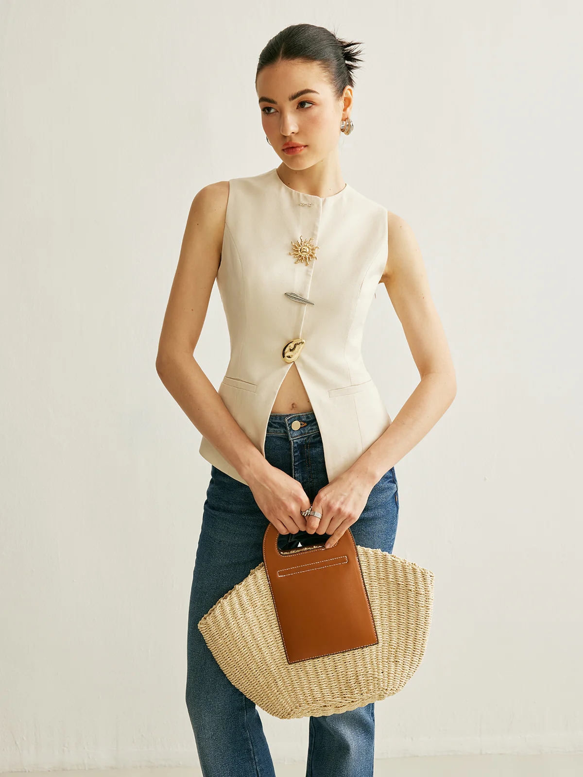 Metal Detail Split Vest - Image 5