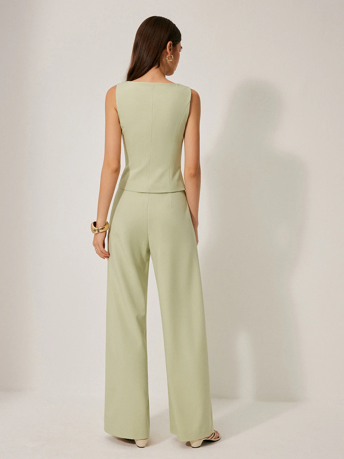 Metal Detail V-Neck Sleeveless Vest - Image 8