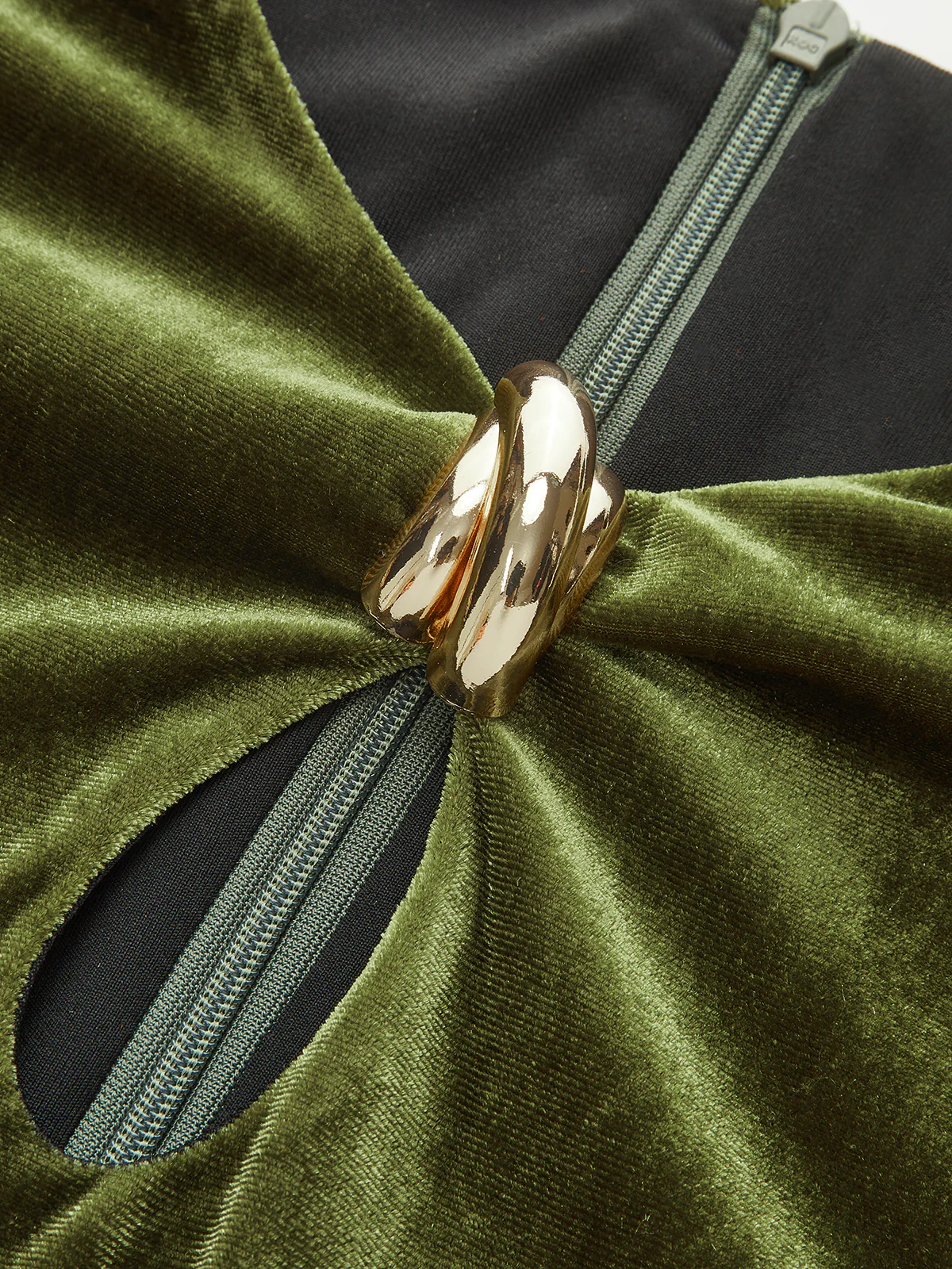 Metal Detail Velvet Cut-Out Bodycon Dress - Image 3