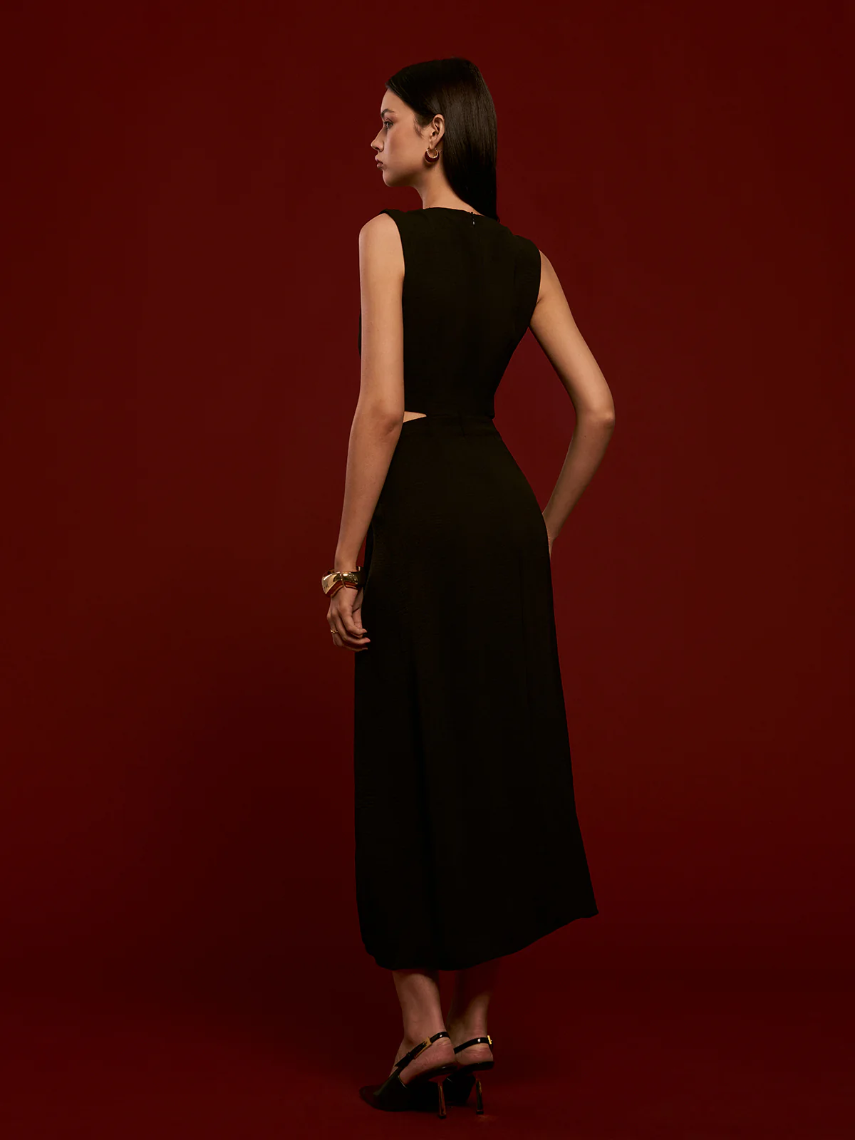 Metal-Ring Cutout Pleated Dress - Image 6