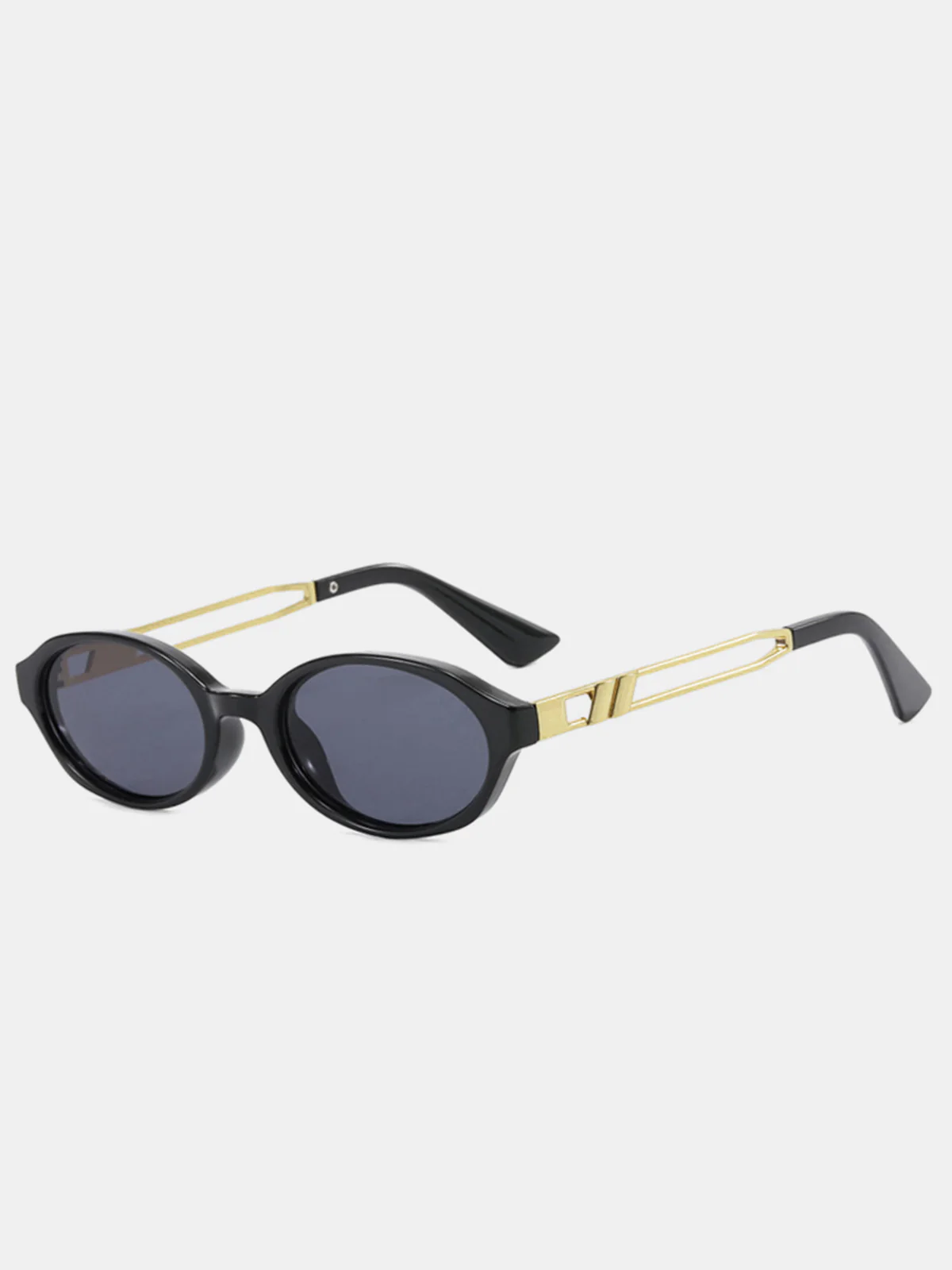 Metal Temple Oval Retro Sunglasses