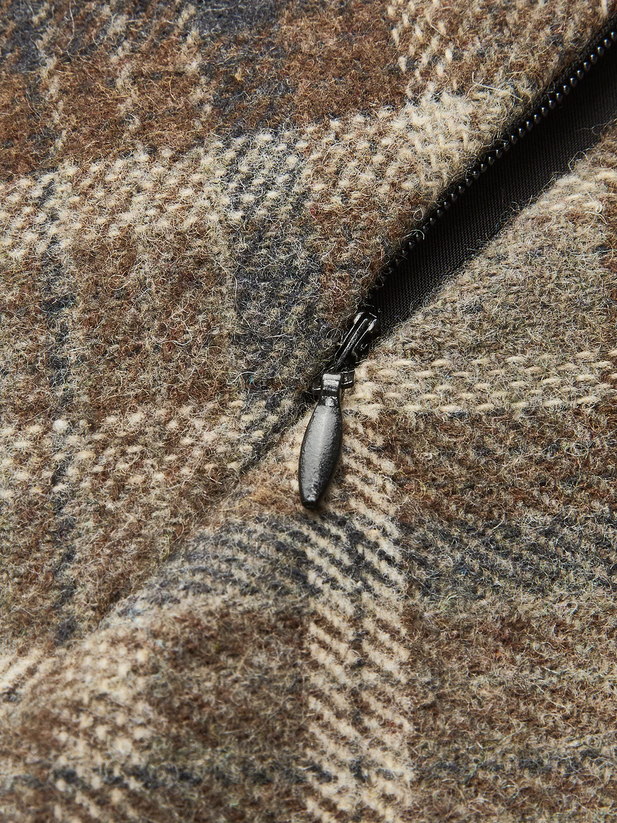 Mid-Waist Checked A-Line Skirt - Image 9