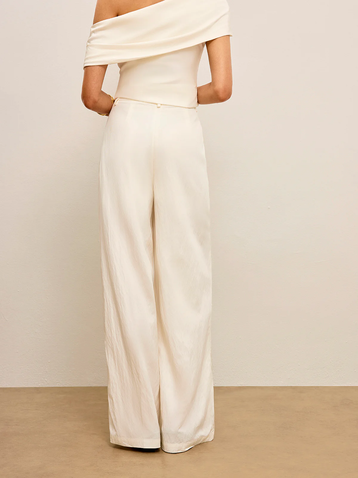 Mid-Waist Pocket Detail Pants - Image 5
