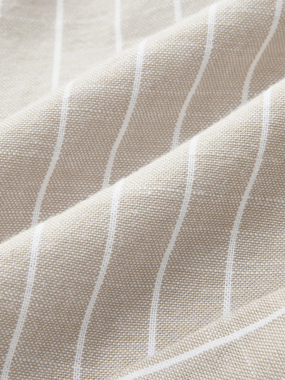 Mid-Waist Striped Pleated Cotton Shorts - Image 3