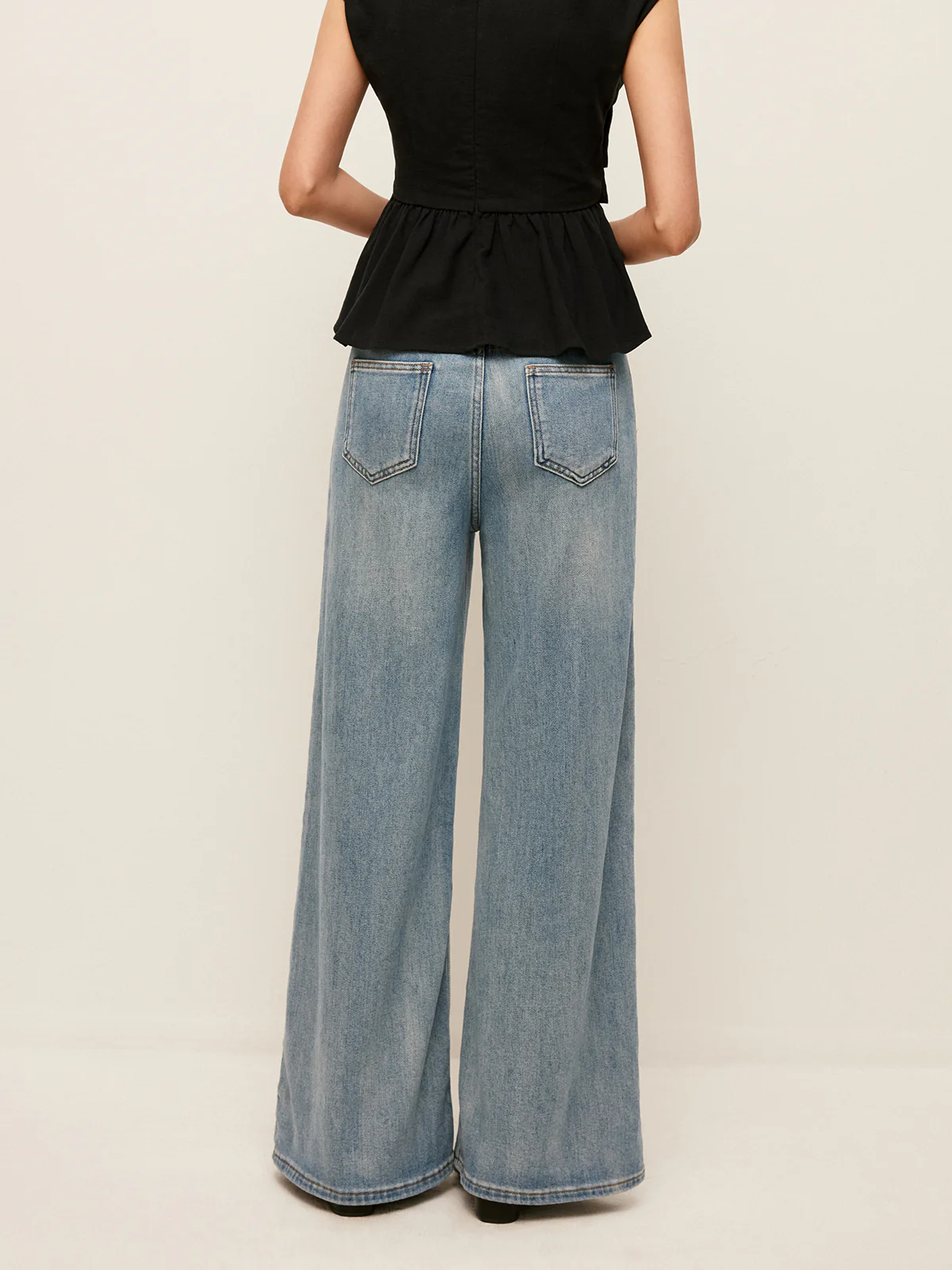 Mid-Waist Wide-Leg Denim Jeans With Pockets - Image 5