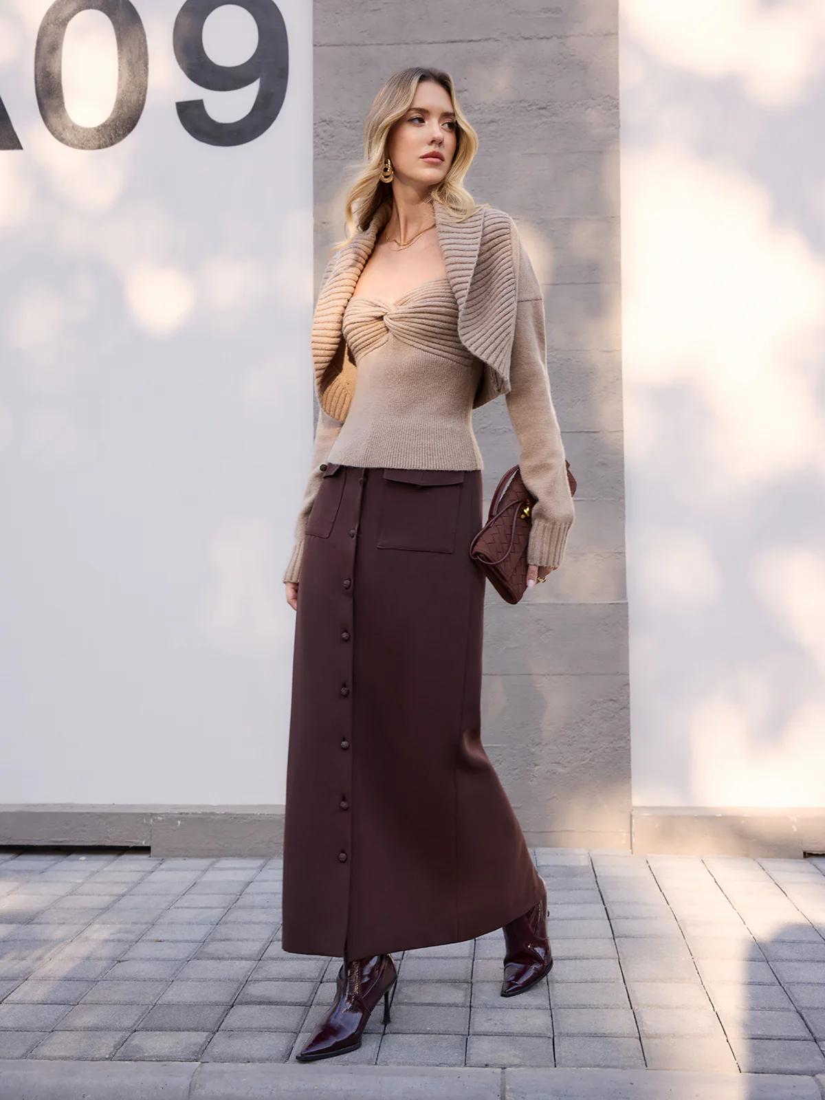 Midi-Waist Button-Front Midi Skirt - Image 3