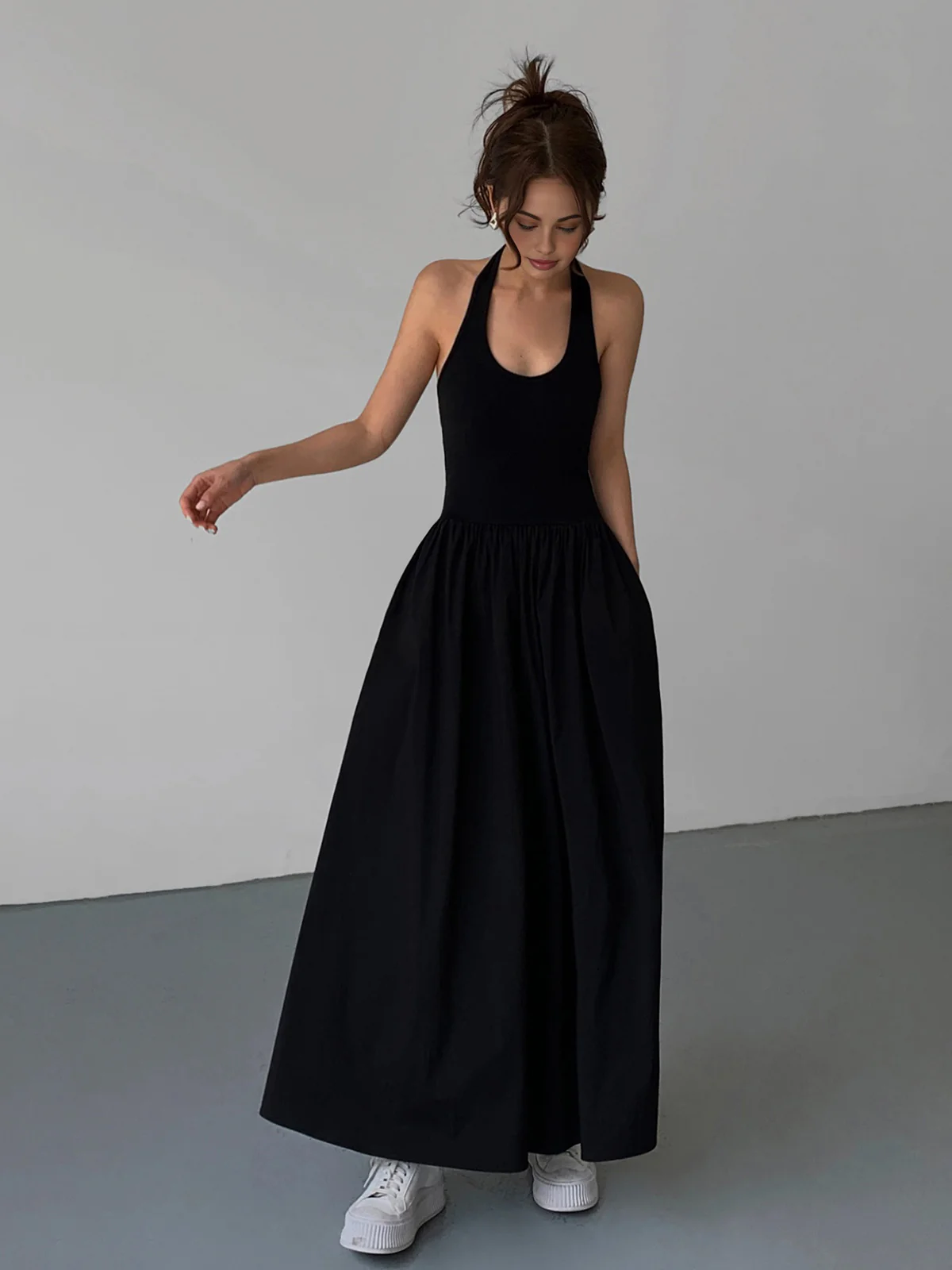 Minimalist Halter Backless Long Dress - Image 2
