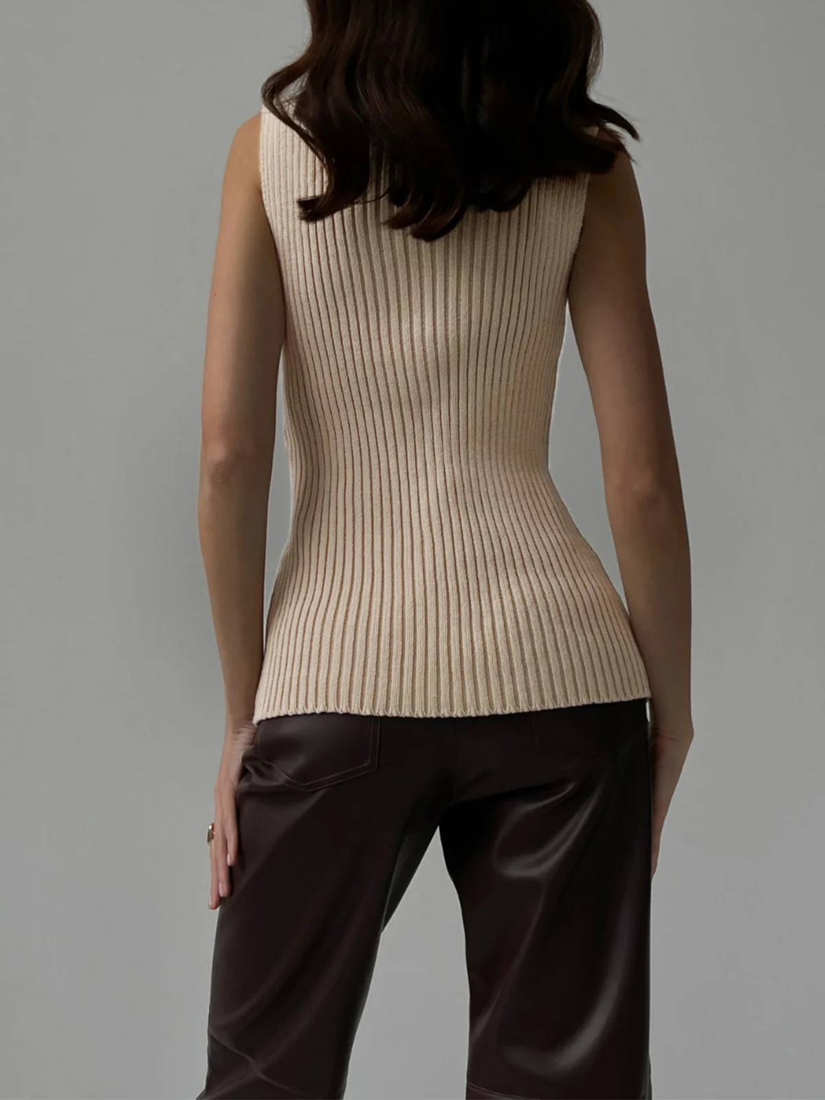 Minimalist Mock Neck Rib Tank Top - Image 3