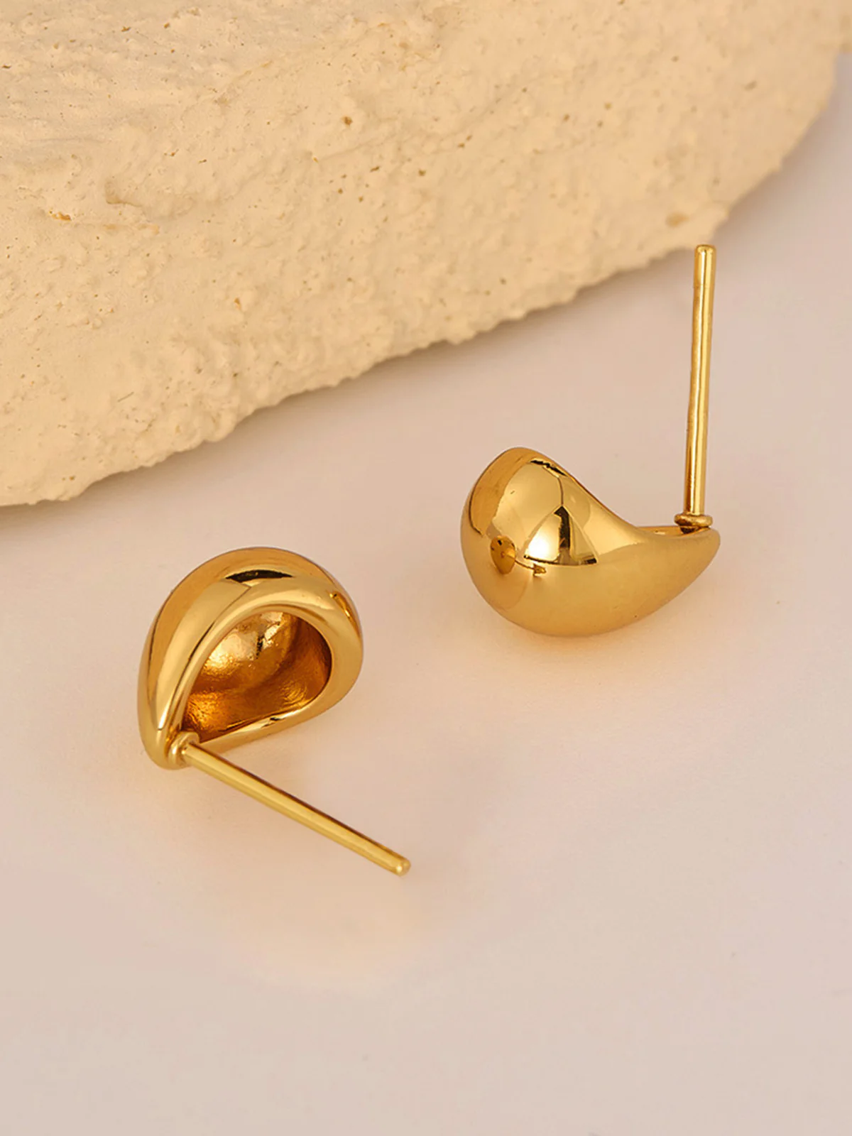 Minimalist Teardrop Stud Earrings - Image 5