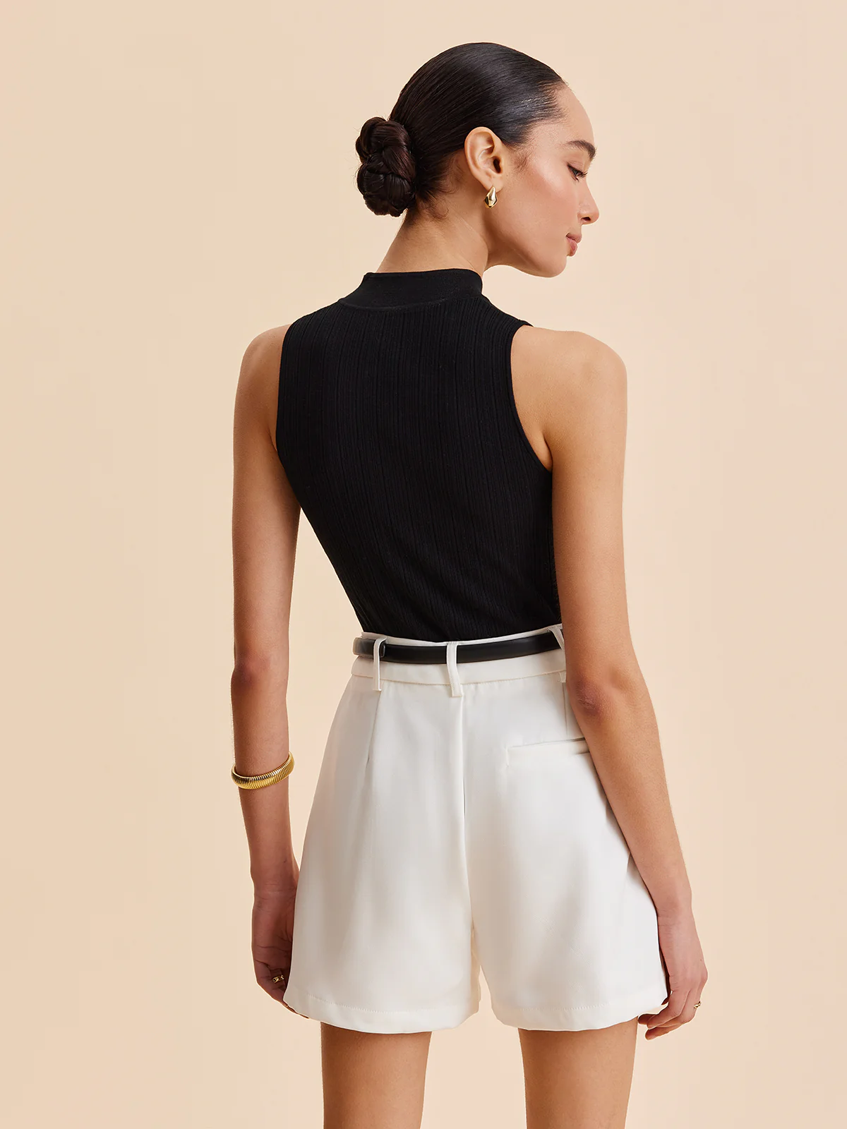 Mock Neck Keyhole Knit Vest - Image 6