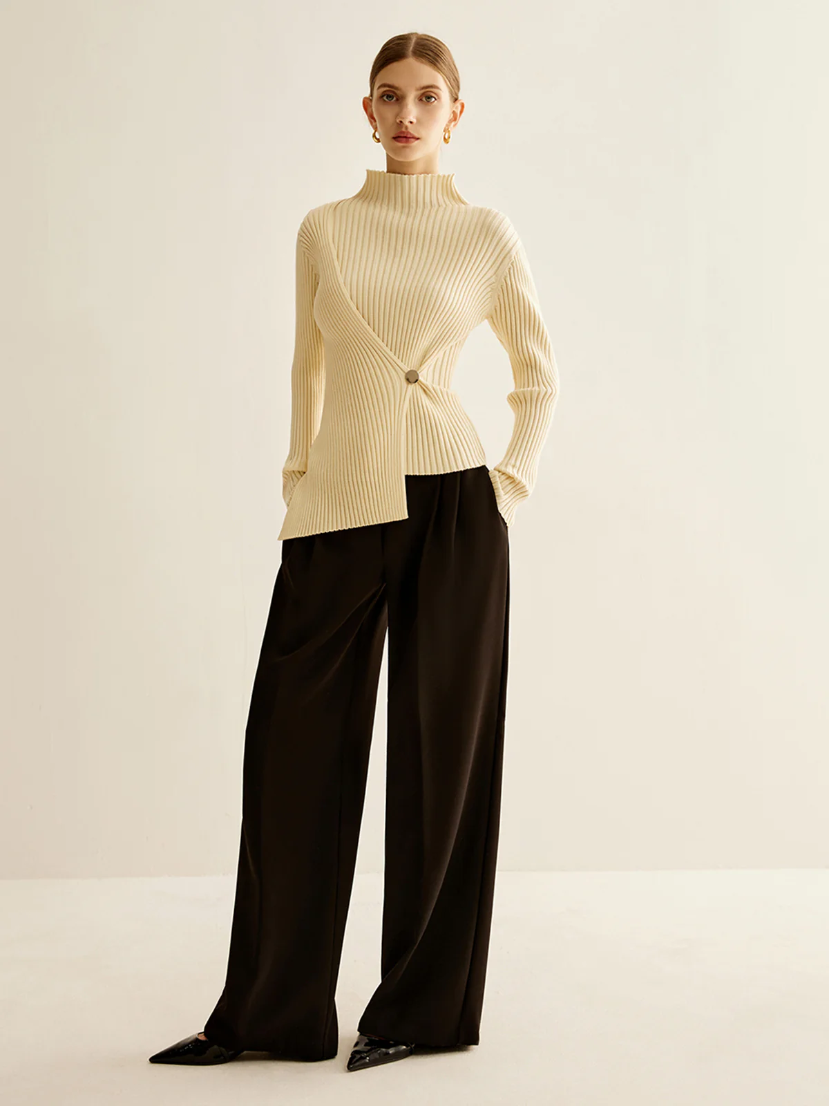 Mock-Neck Ribbed Cinched Sweater - Image 2