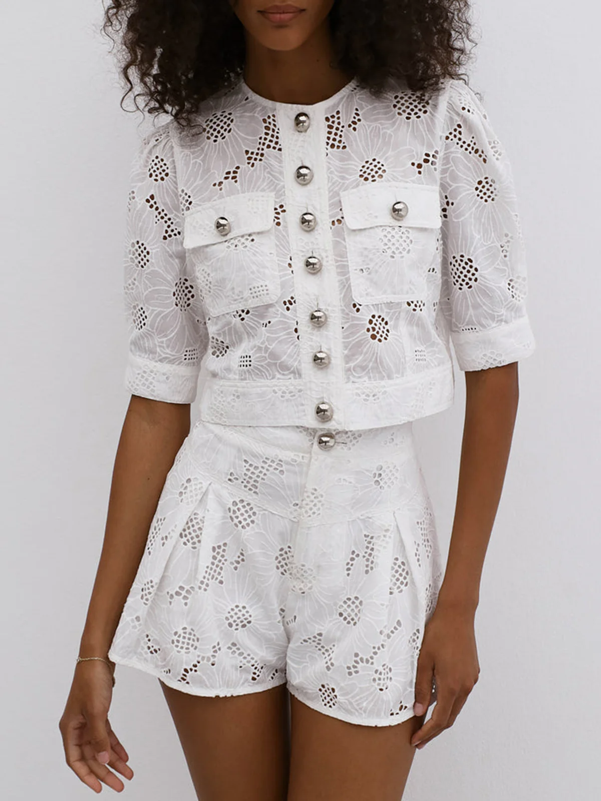 Multi-Button Embroidery Shorts Set - Image 5