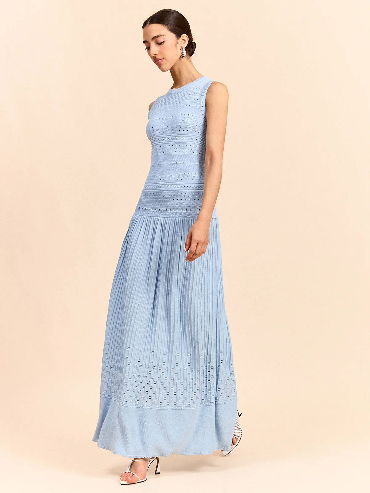 Sleeveless Knit Eyelet Pleated Maxi Dress - Image 3