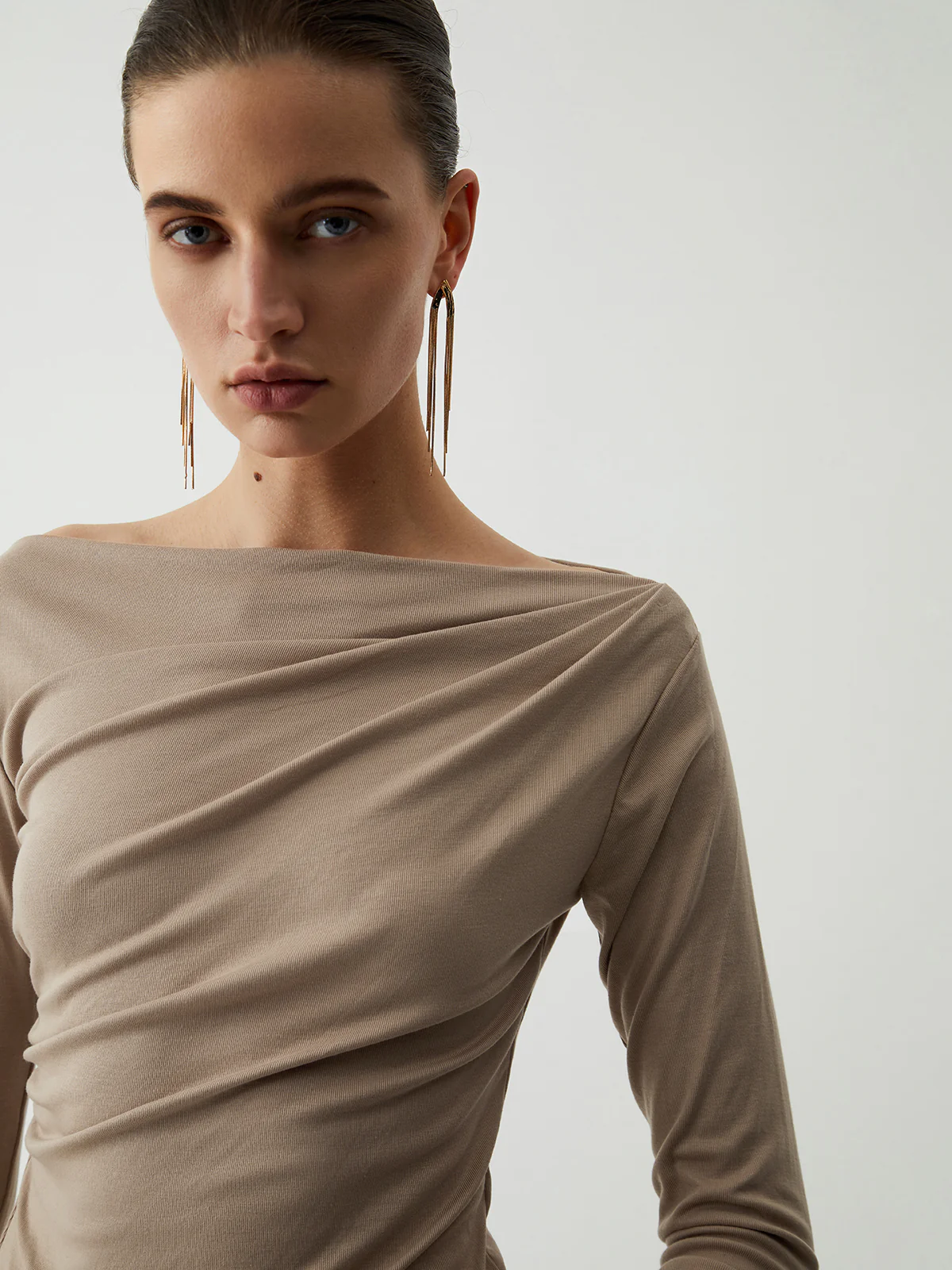 Oatmeal Ruched Long Sleeve Top - Image 2