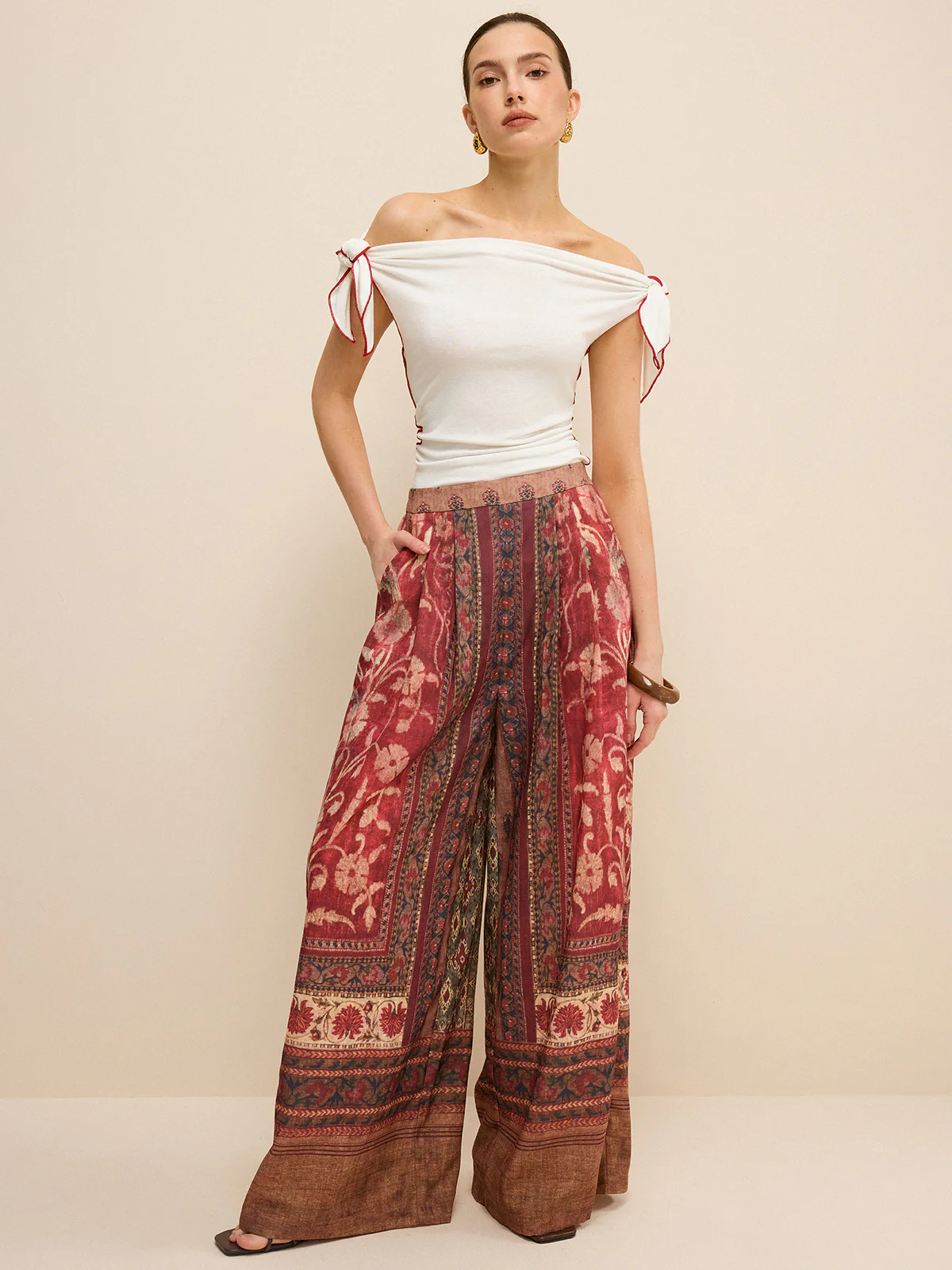 Off-Shoulder Contrast Trim Knotted Top - Image 7