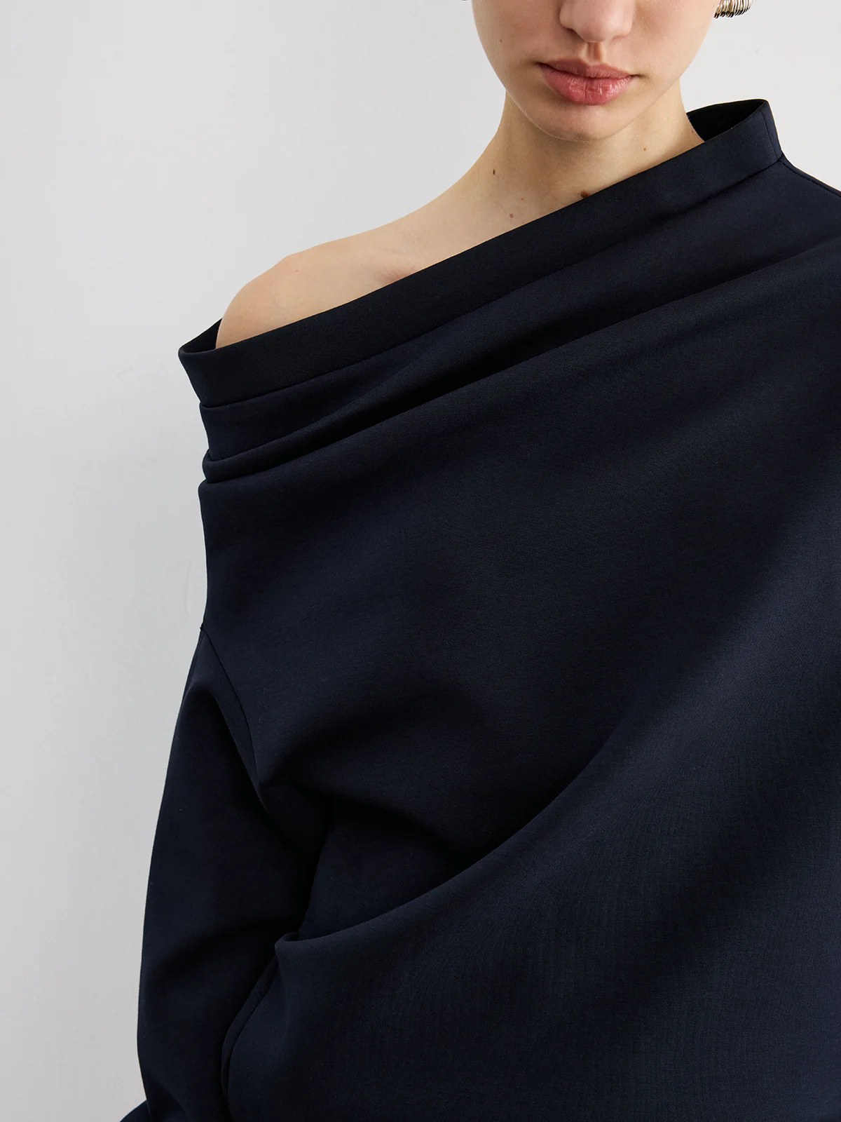 Off-Shoulder Cotton-Blend Sweatshirt - Image 3