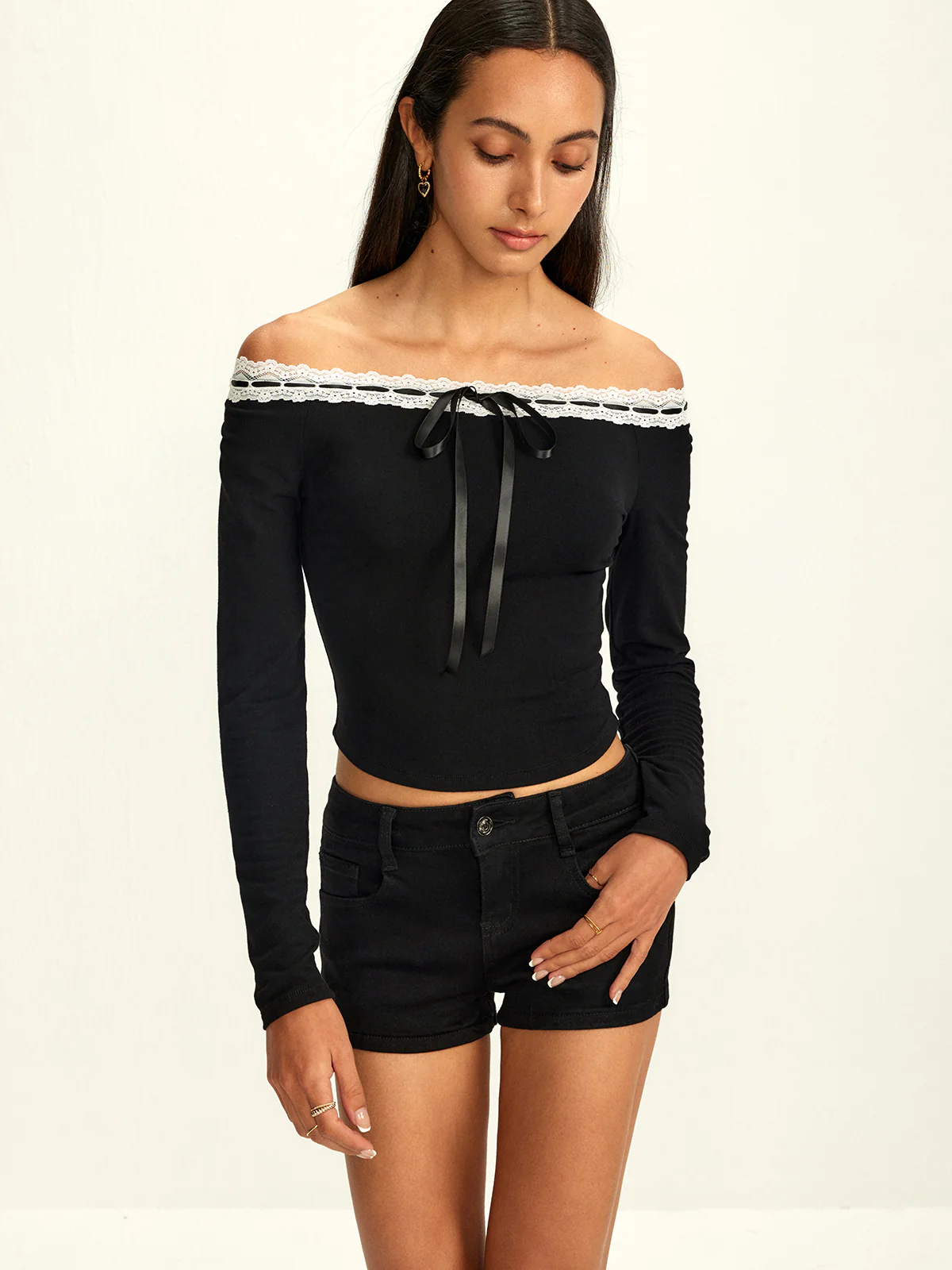 Off-Shoulder Lace Trim Blouse - Image 4