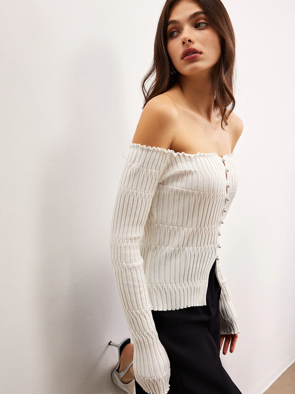 Off-Shoulder Lettuce Trim Cardigan - Image 8