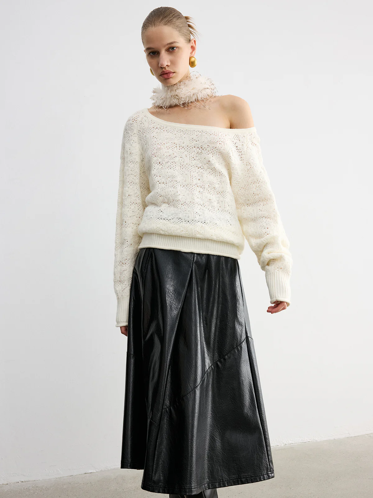 Off-Shoulder Open-Knit Sweater - Image 3