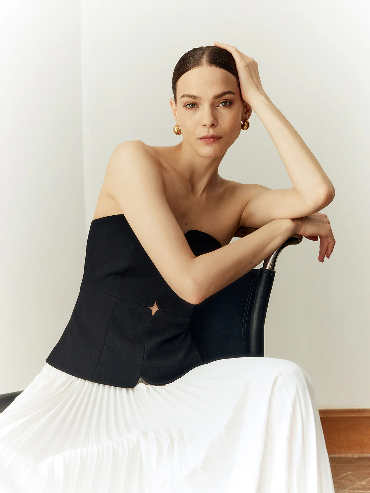Off Shoulder Pleated Long Dress - Image 5