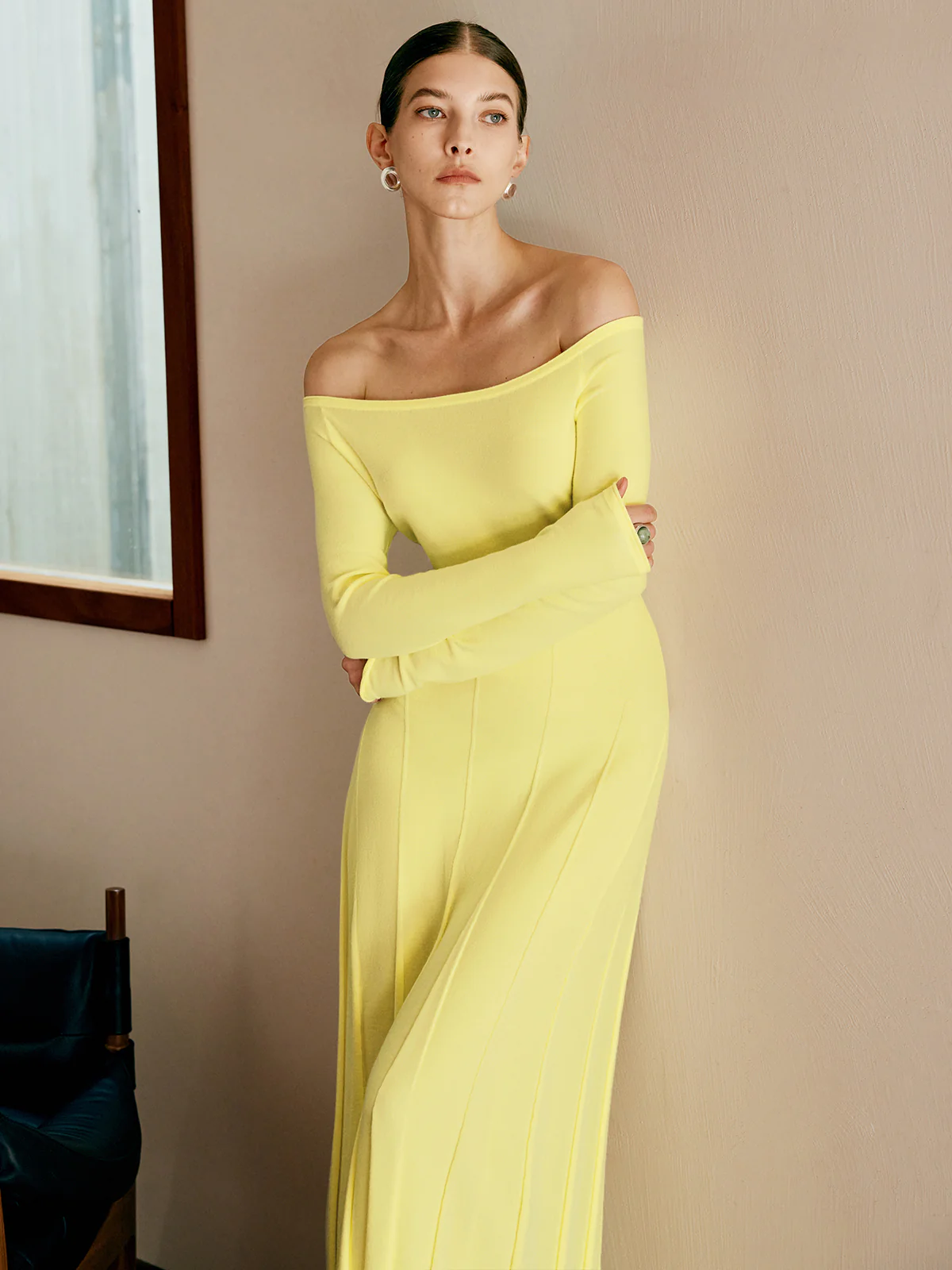 Off Shoulder Pleated  Sweater Dress - Image 4