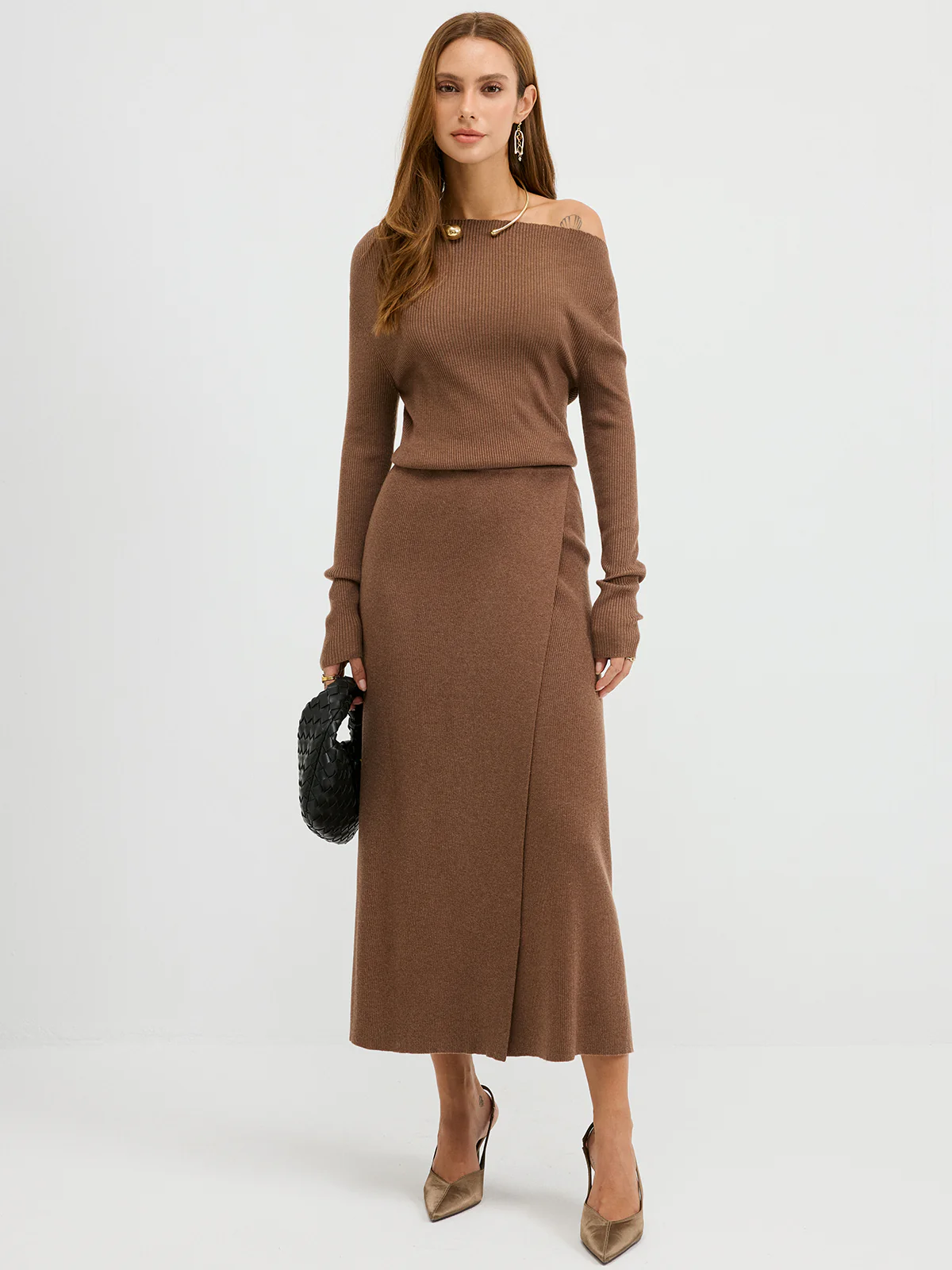Off-Shoulder Ribbed Wool Blend Maxi Dress - Image 5