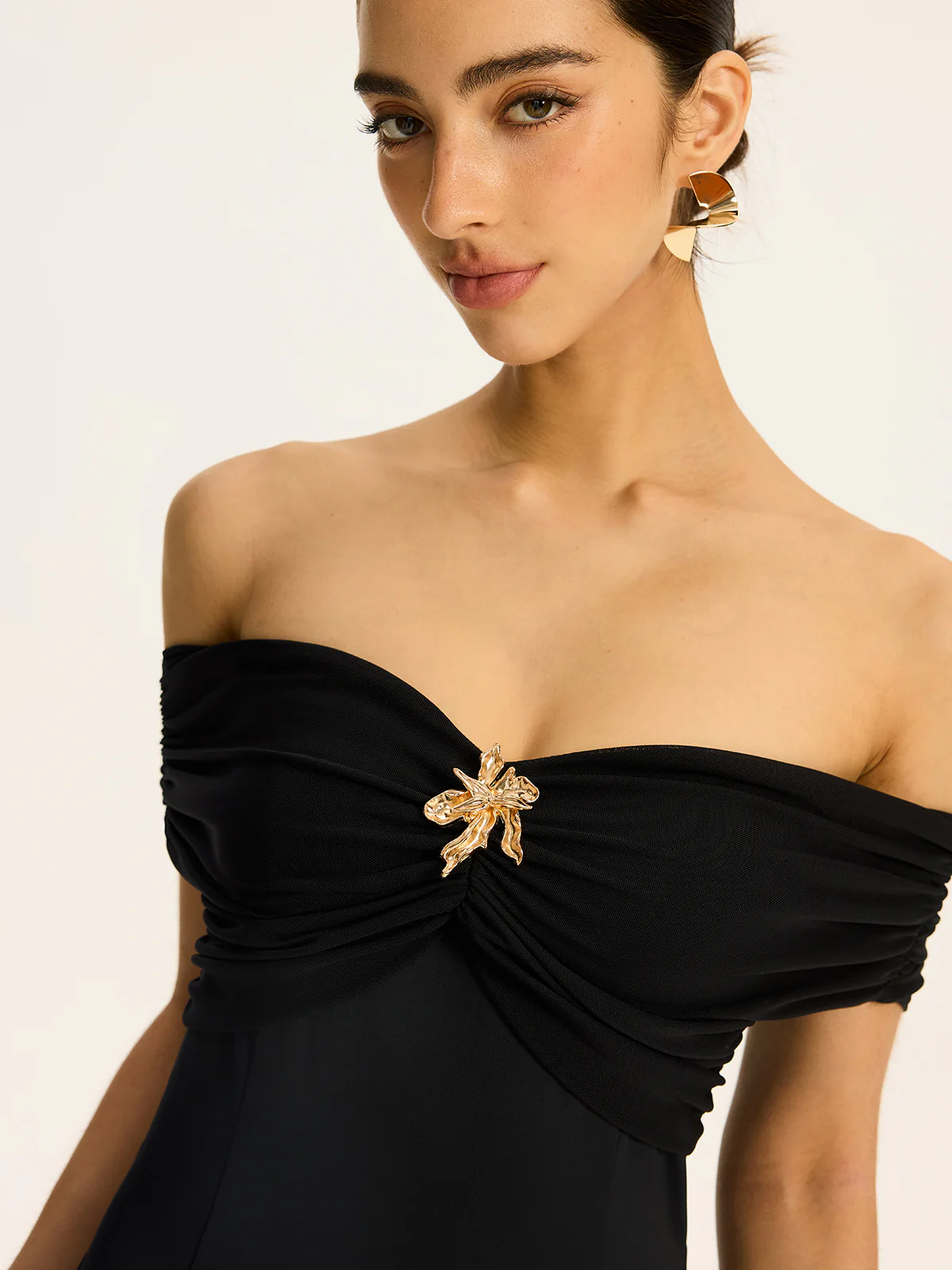 Semi-Sheer Off-Shoulder Ruched Mesh-Paneled Maxi Dress - Image 5