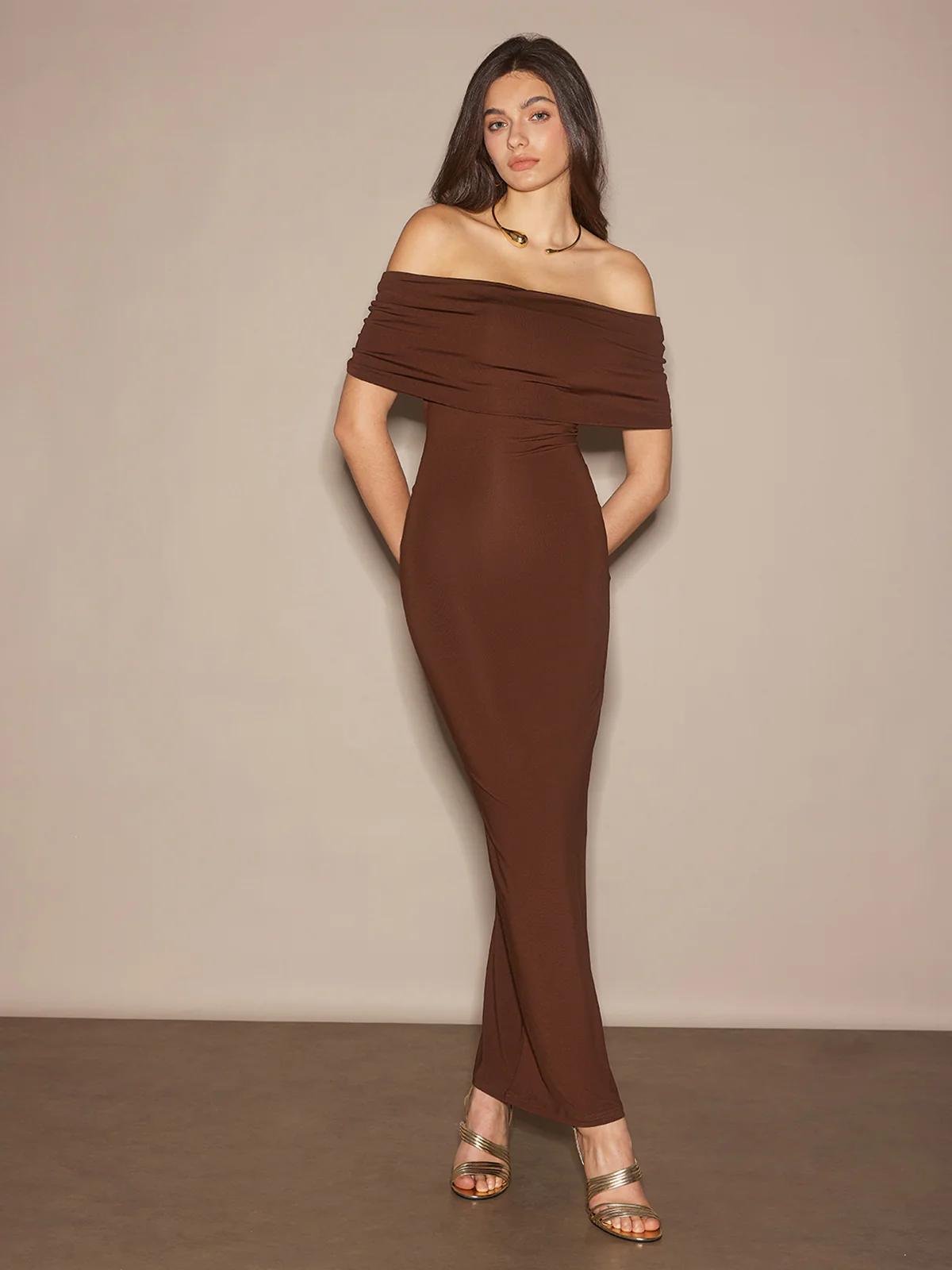 Off-Shoulder Ruched Slim Long Dress - Image 2
