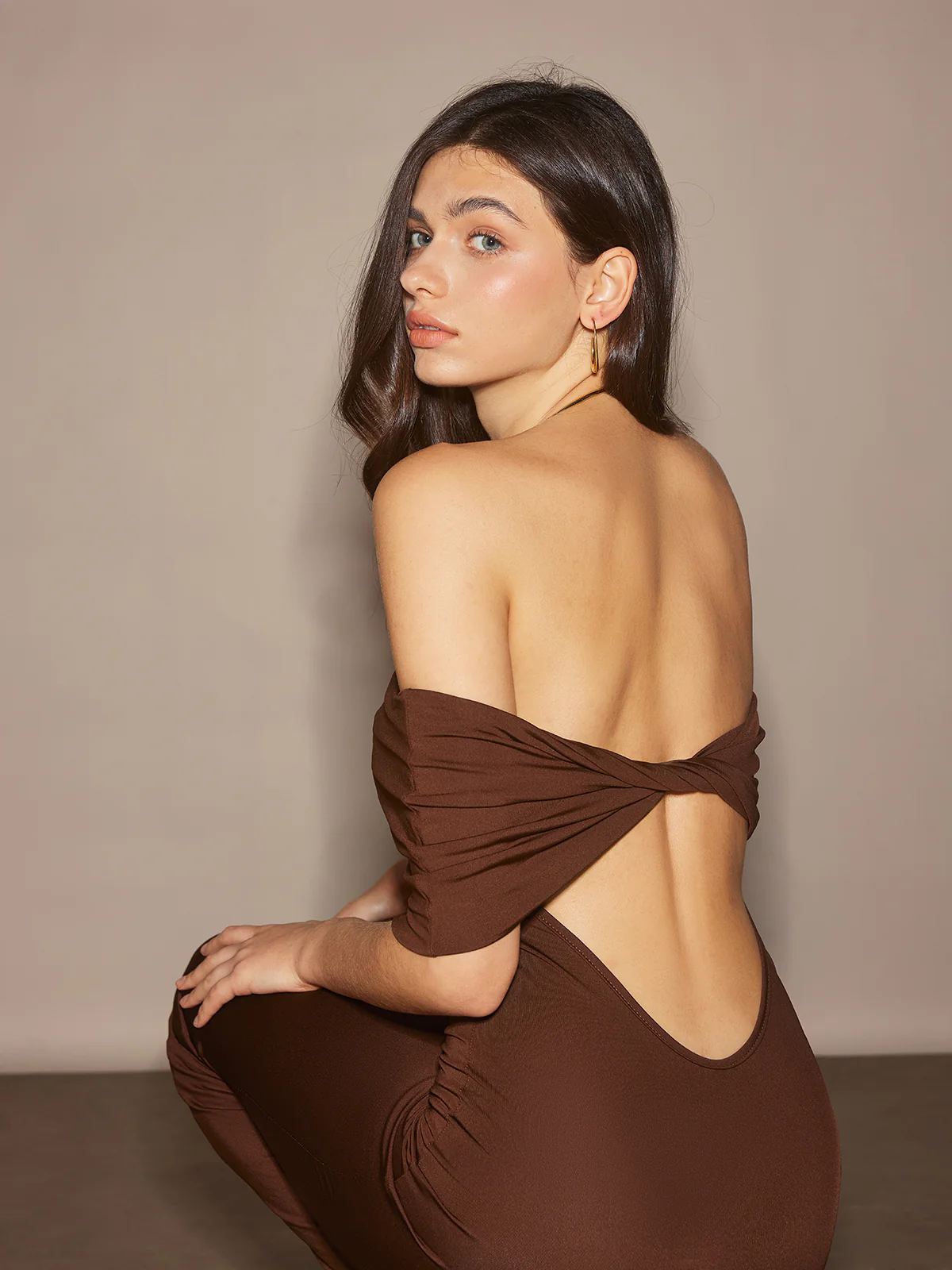 Off-Shoulder Ruched Slim Long Dress - Image 4