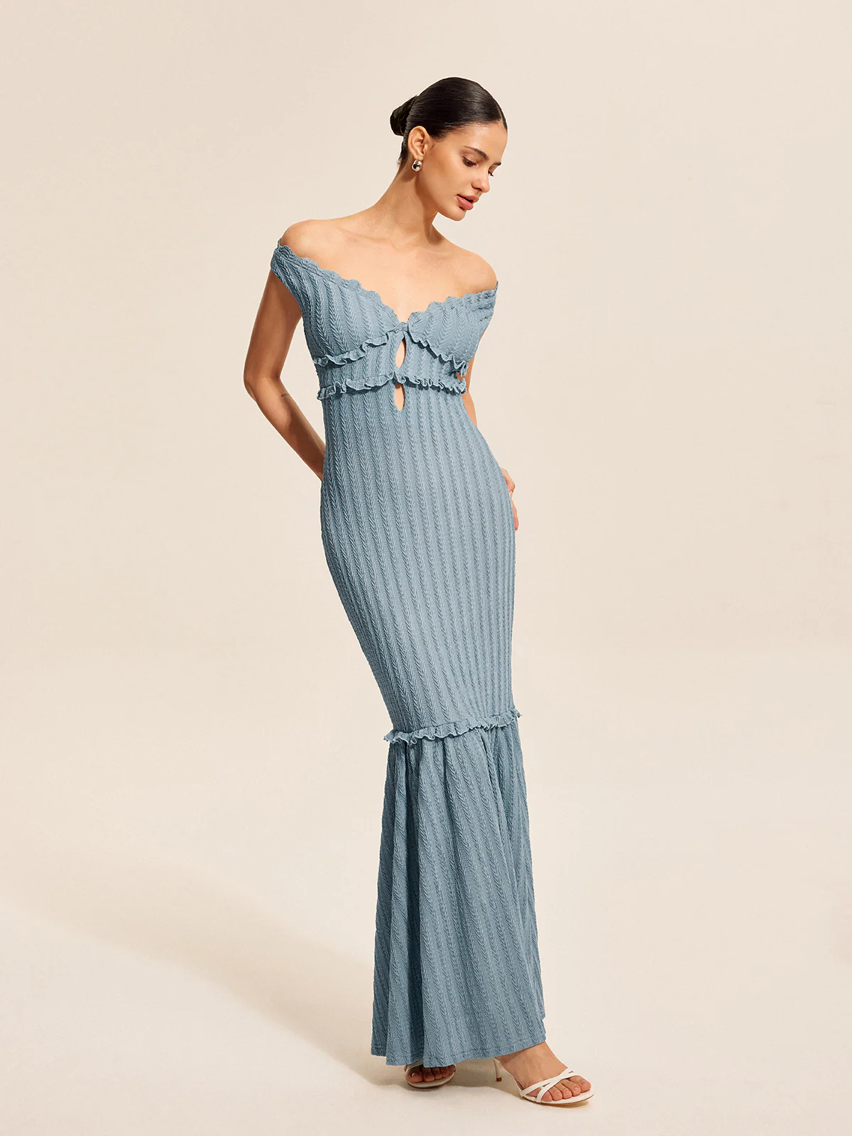 Off-Shoulder Ruffle Detail Dress - Image 2