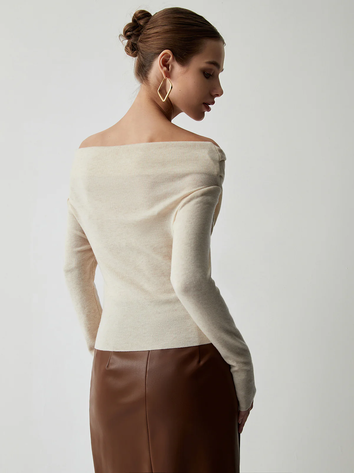 Off Shoulder Wrap Long Sleeve Knit Top - Image 5