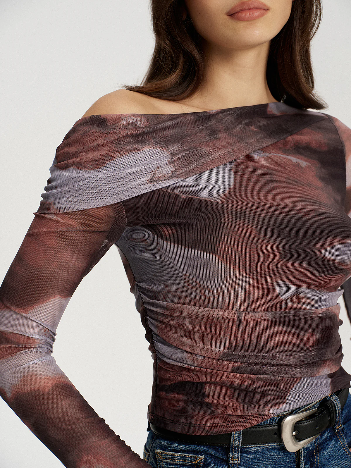 One Shoulder Abstract Print Mesh Ruched Top - Image 2