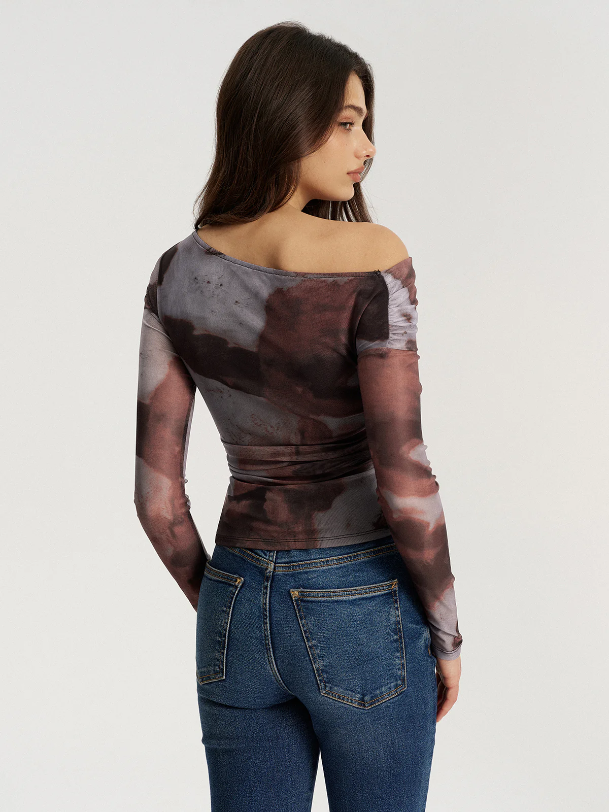 One Shoulder Abstract Print Mesh Ruched Top - Image 4