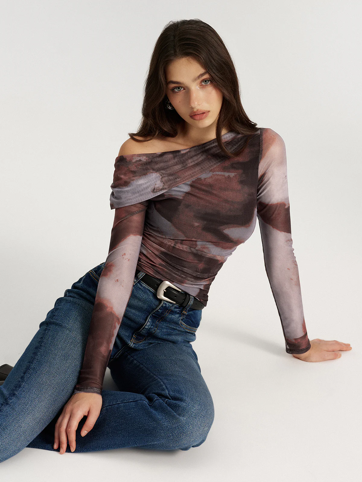One Shoulder Abstract Print Mesh Ruched Top - Image 5