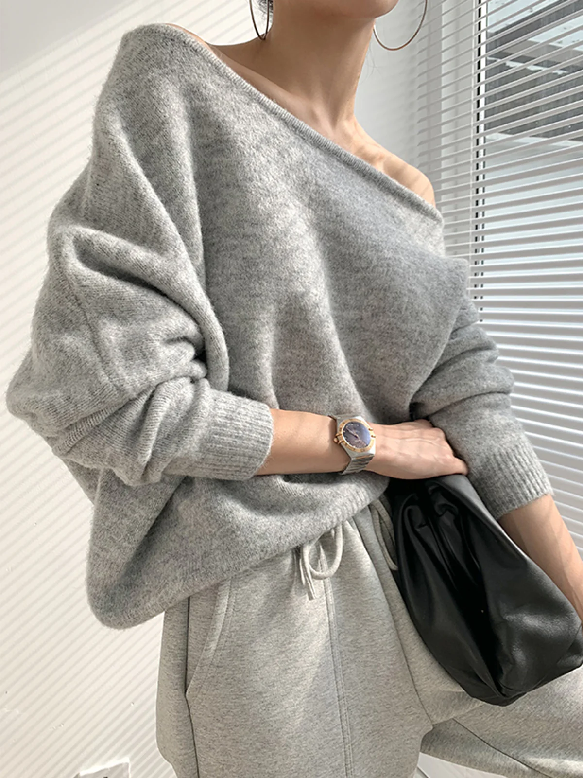One Shoulder Asymmetric Sweater - Image 2