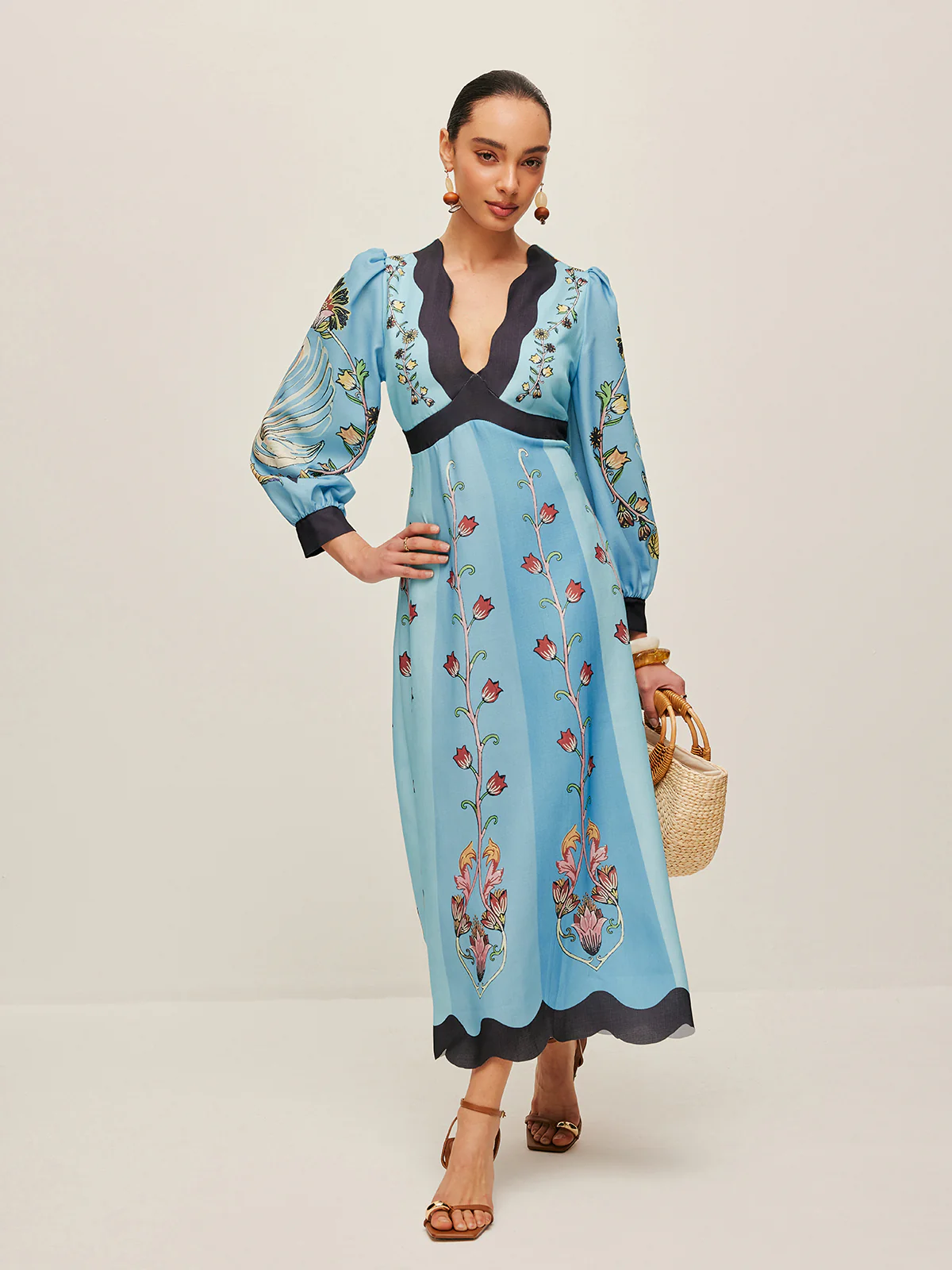 Open-Back Puff Sleeve Floral Dress - Image 2