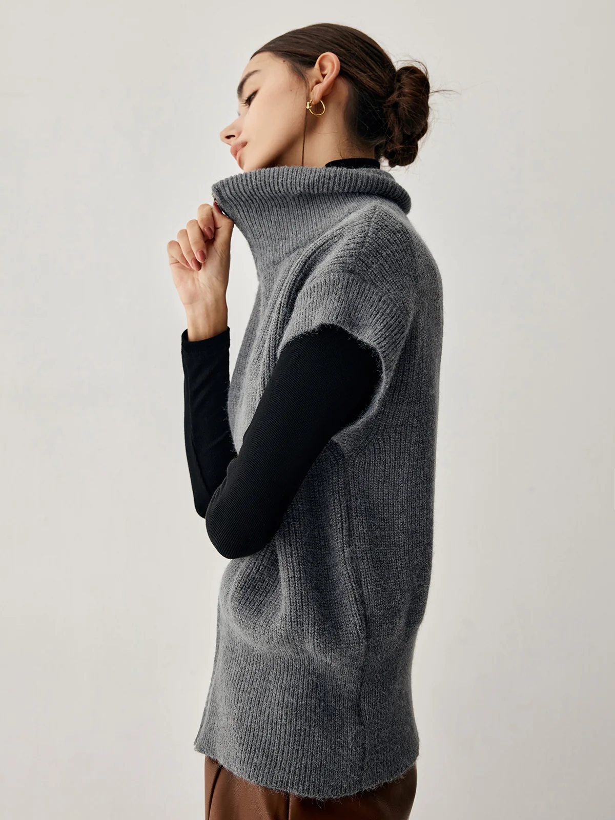 Open Collar Double Zip Curved Cardigan - Image 5