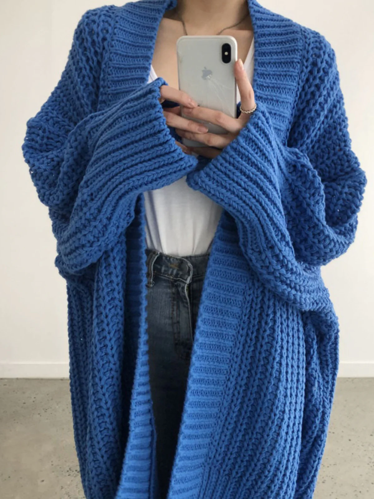 Oversize Split Knit Outerwear - Image 4