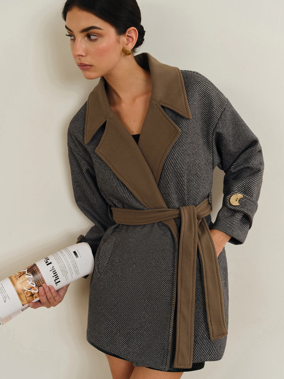 Oversized Contrast Collar Belted Wool Coat - Image 3