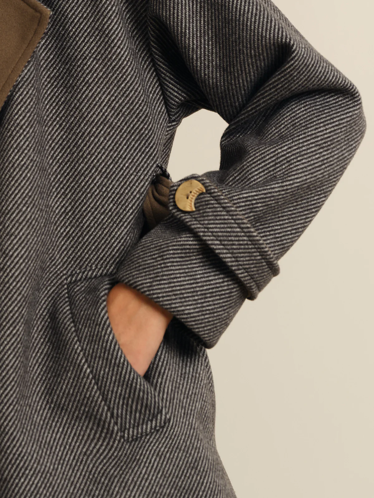 Oversized Contrast Collar Belted Wool Coat - Image 8