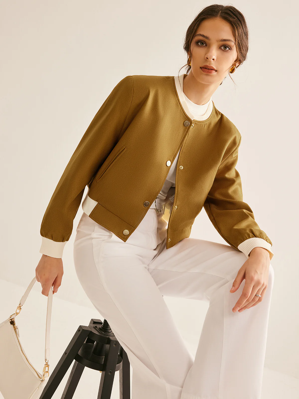 Oversized Crew Neck Contrast Trim Button Jacket - Image 3